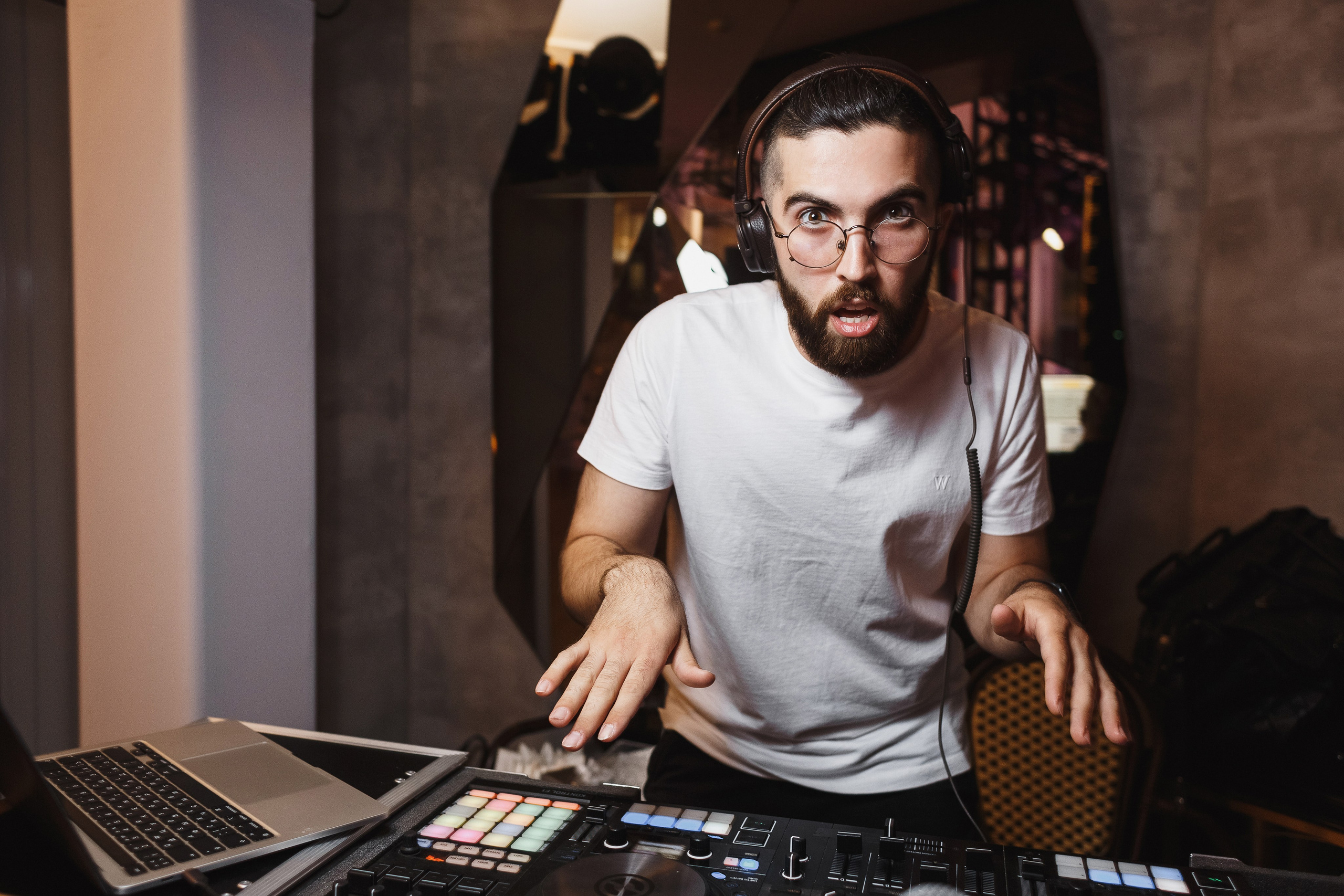 Свадебный фотограф в Таганроге — съёмка Дениса и Маши в Golden Horse | Бакарюк Антон. Свадебный и семейный фотограф в Таганроге Бакарюк Антон