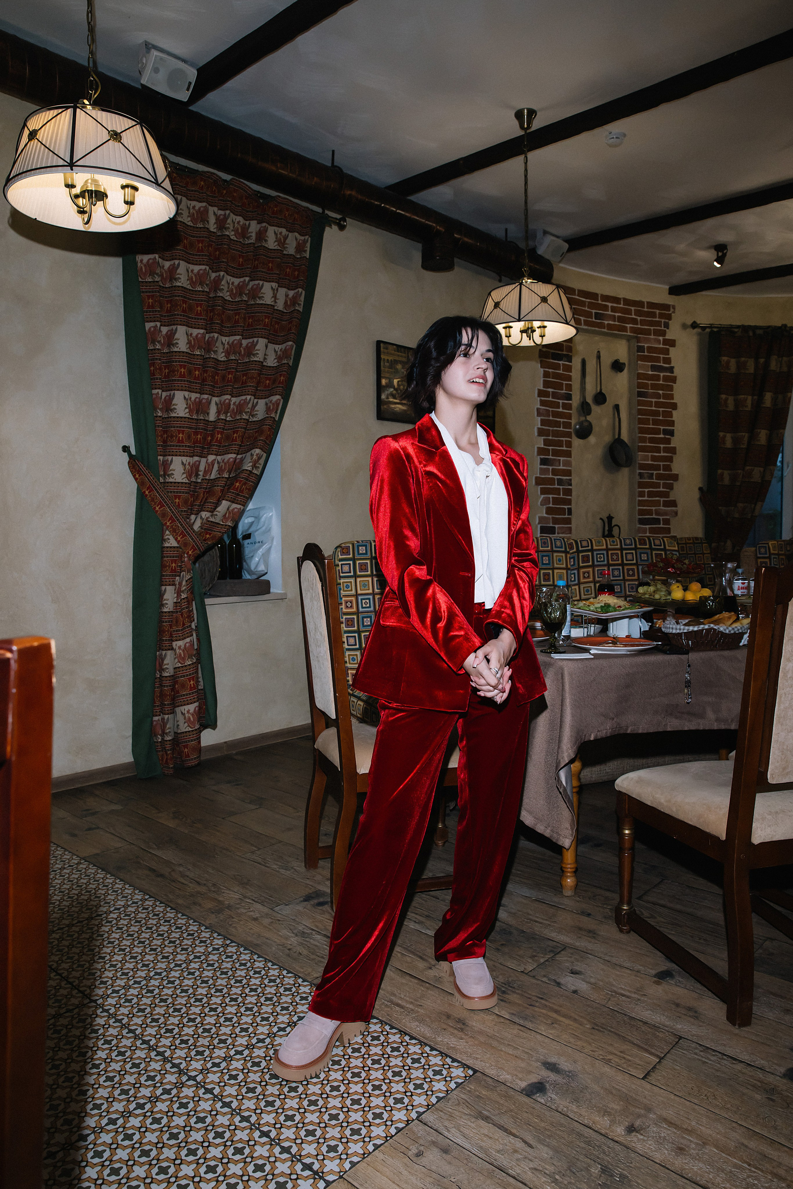 9 класс Гимназия 82. Фотограф и Видеограф в Краснодаре Юлия Солодченко