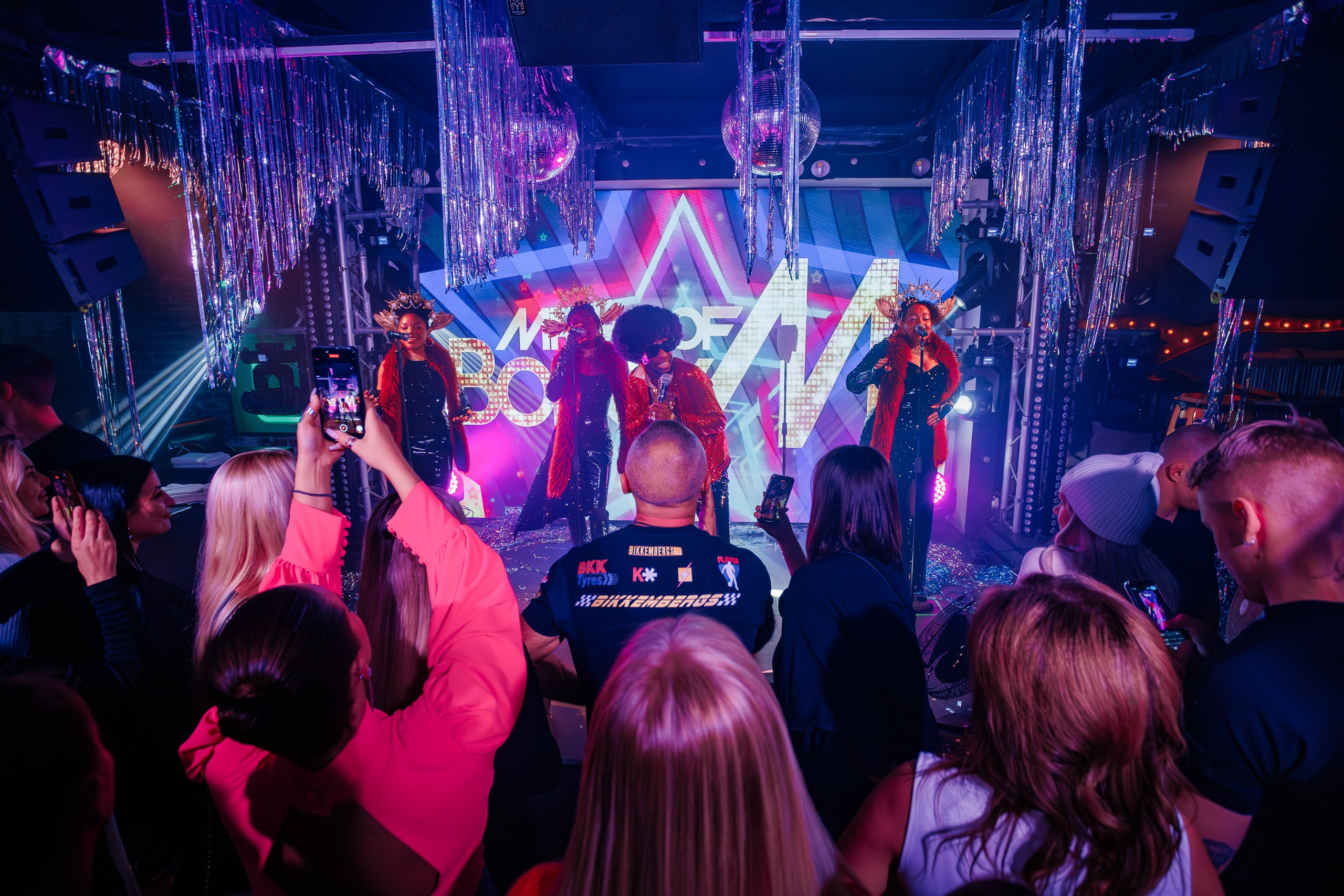 «Magic of BONEY`M «_Чайка на пляже_Ялта_06.12.2025 г. Аминов Руслан | Фотограф