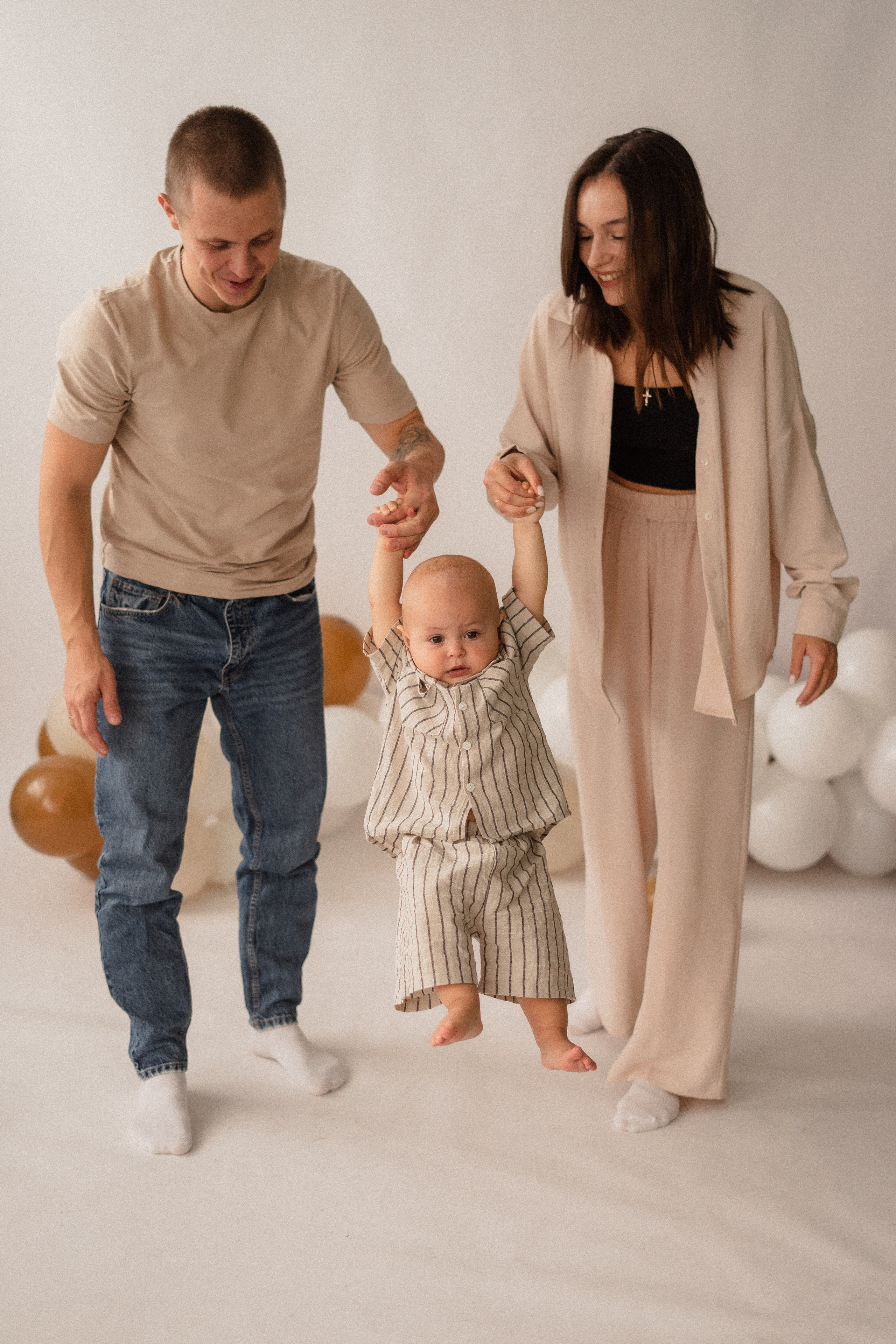 София, Иван и Миша. Главная