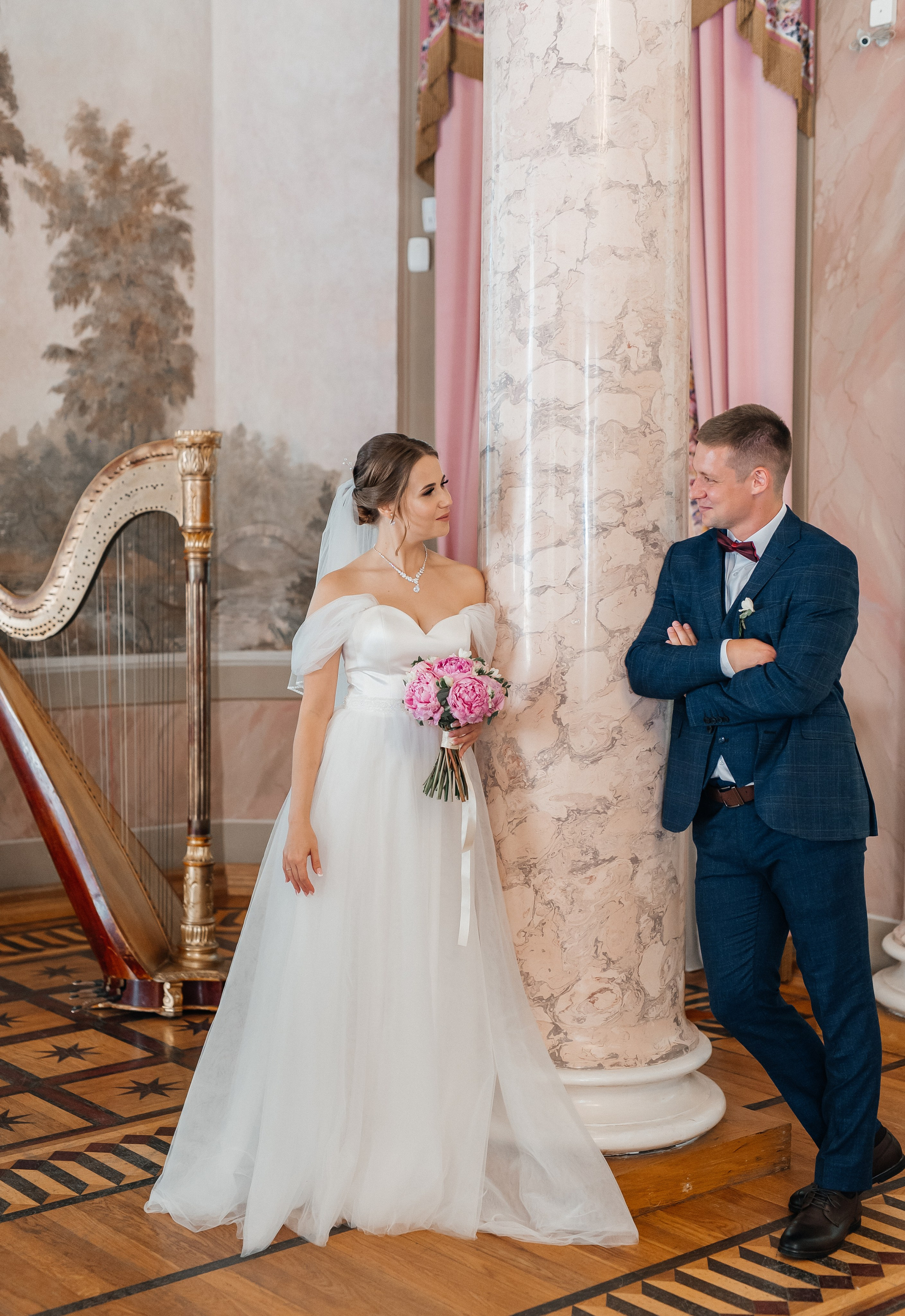 Свадебная фотосессия. Фотограф Арина Агапова. Подольск, Москва https://arinafoto.wfolio.pro/