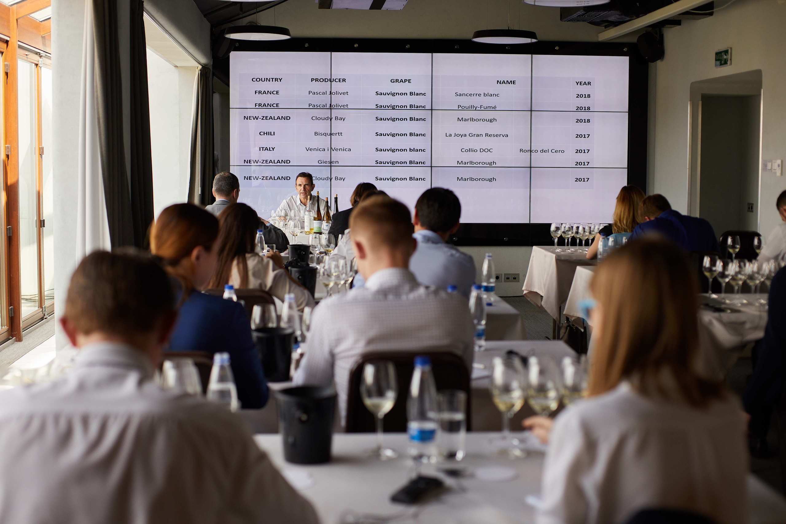 Школа сомелье Ruinart. Репортажный фотограф в Москве Константин Дерягин