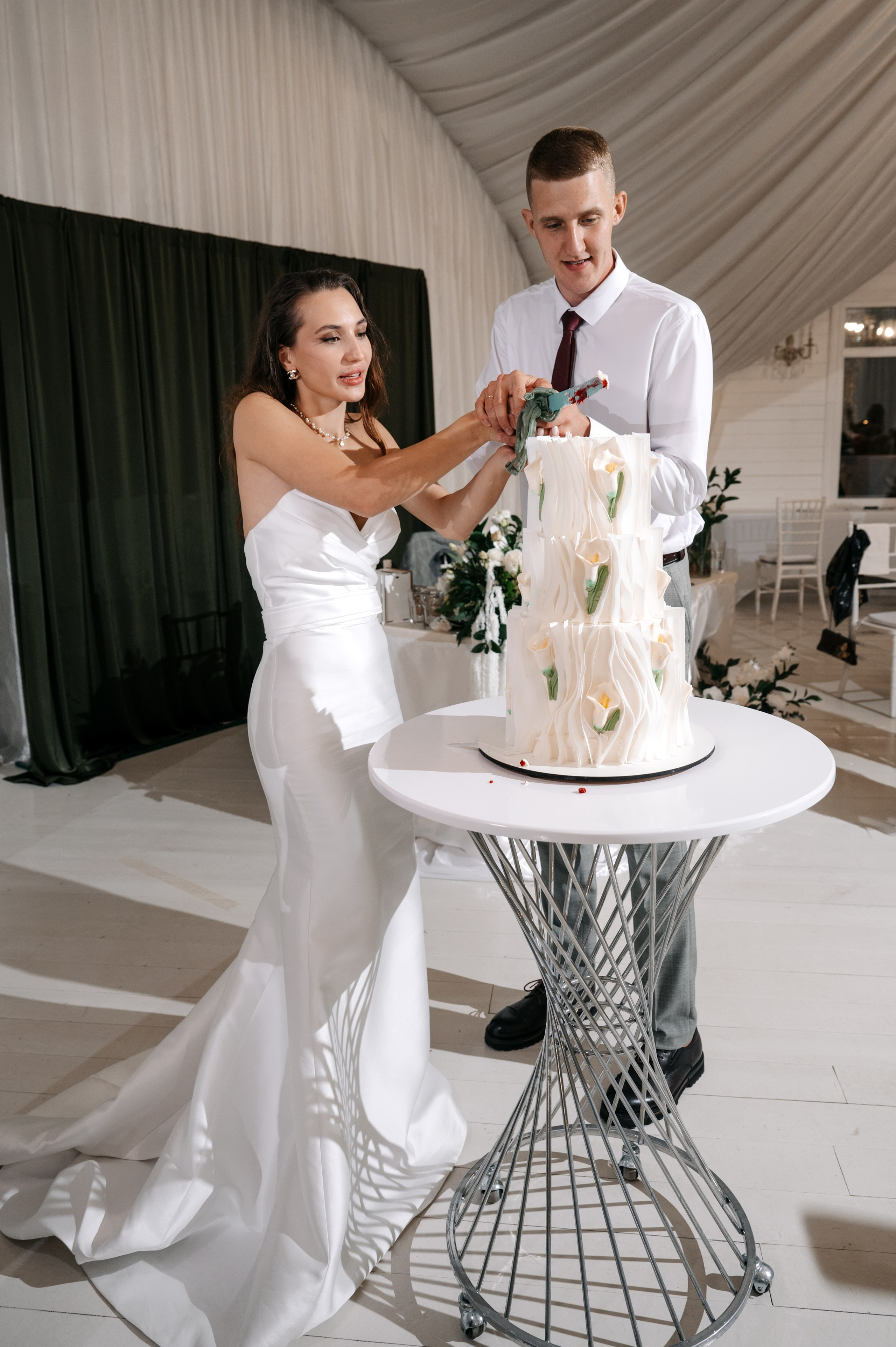 Свадьба в Гребнево в Трубецком. Свадебный и семейный фотограф Виктория Носачёва. Щелково, Москва и МО