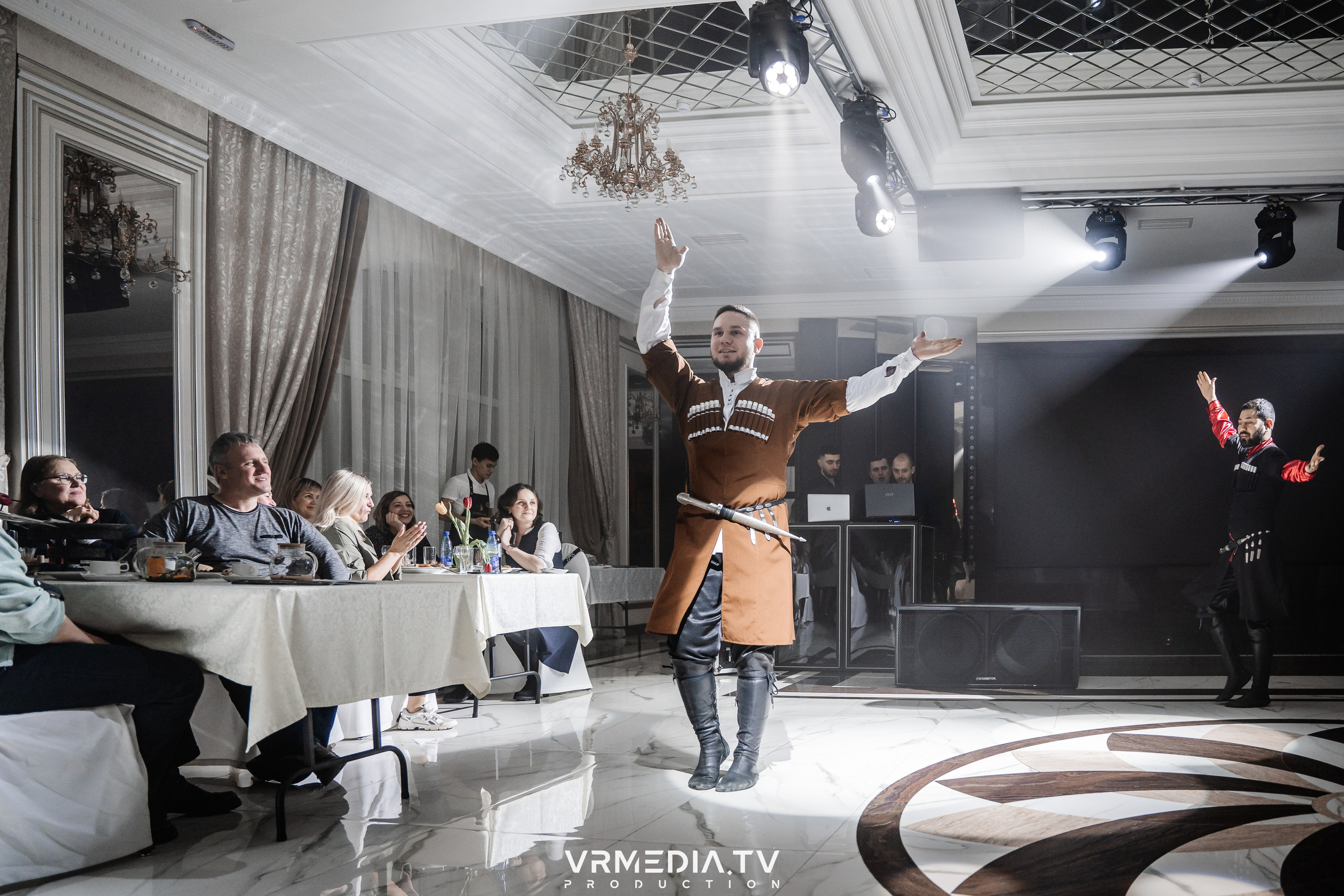 Международный женский день в ресторане «Лазурный берег»