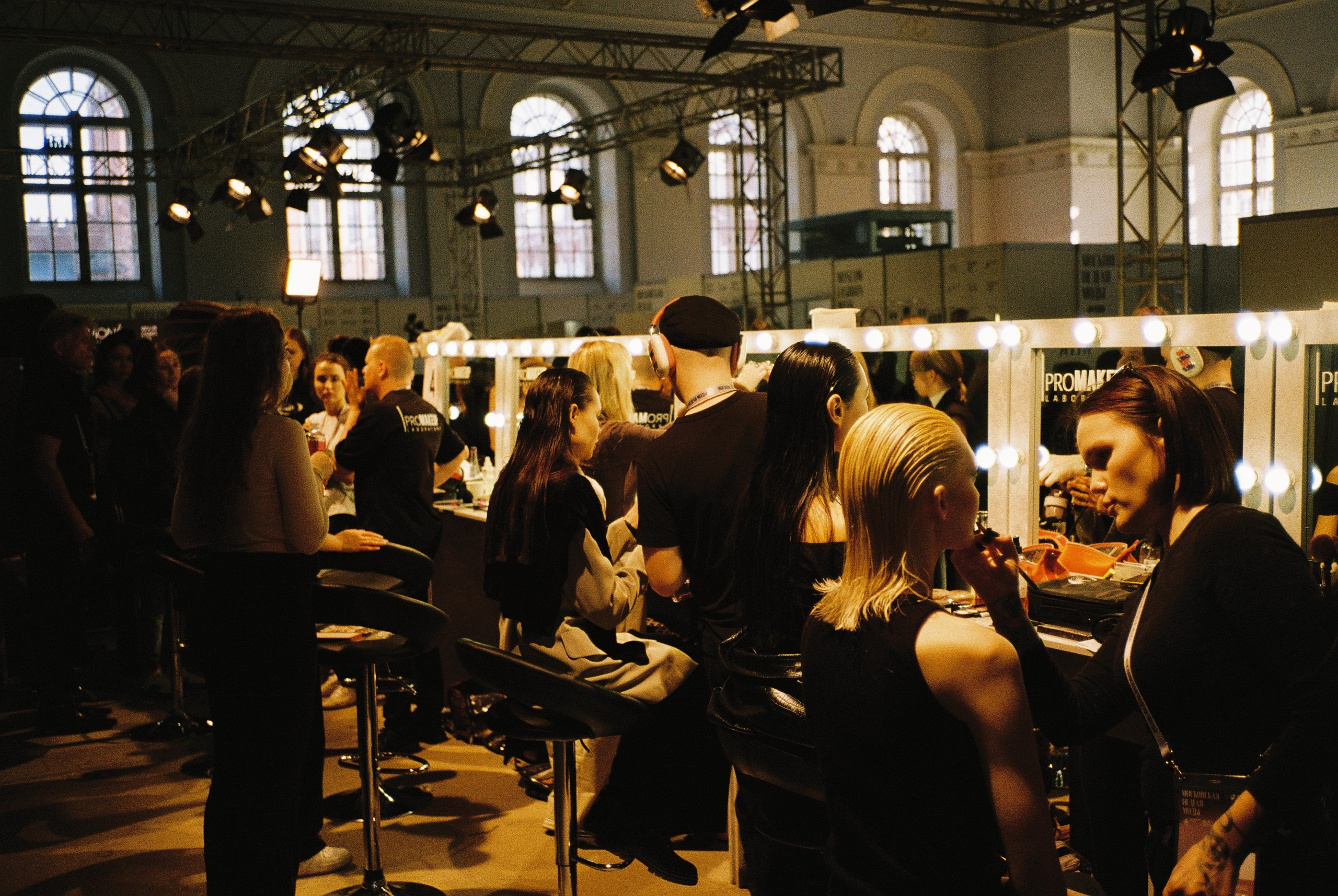 День 1. Плёночный фотограф Москва, Саша Звук