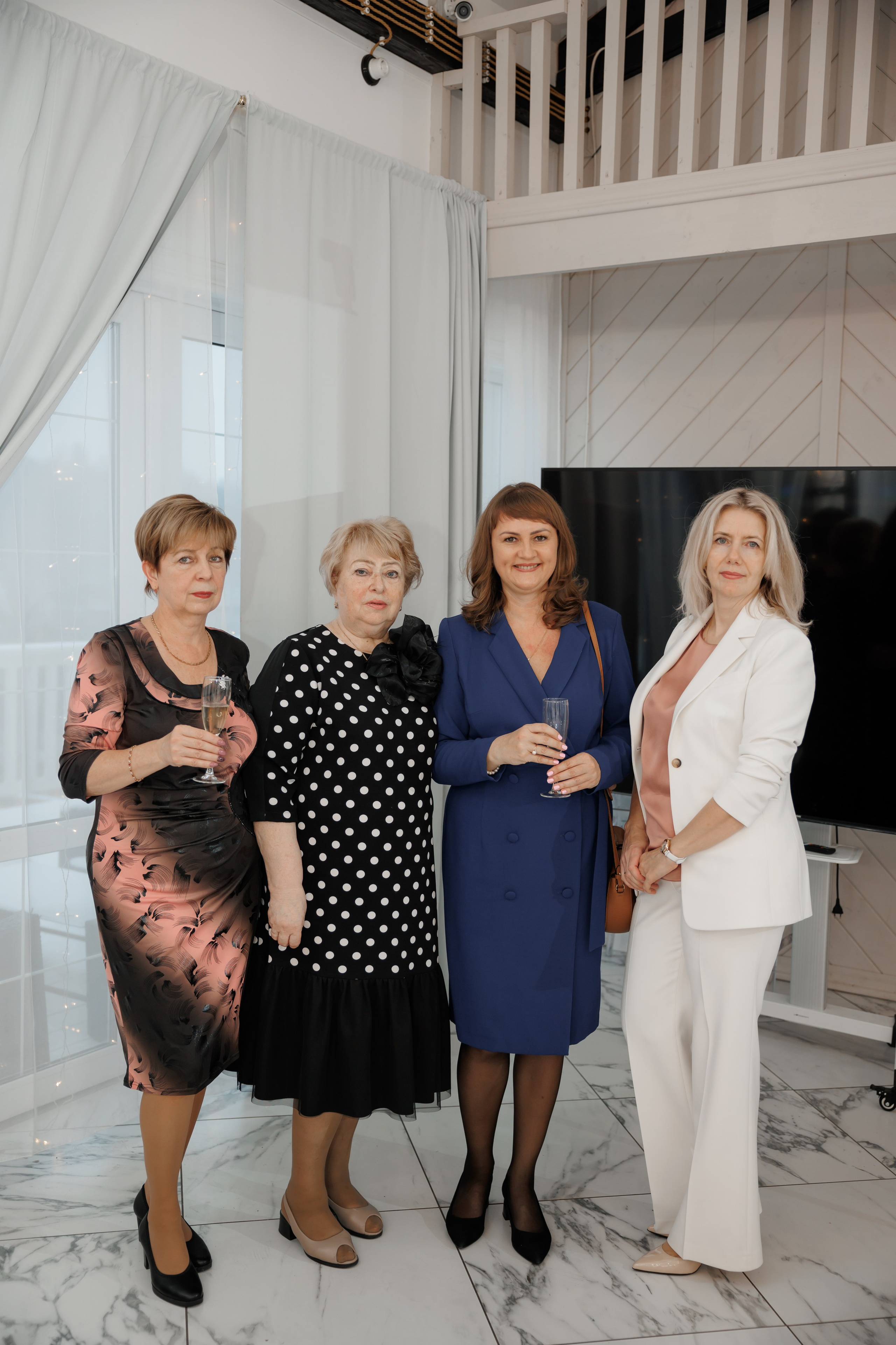 Юбилей, ресторан «Барский», усадьба «Гребнево». Свадебный и репортажный фотограф (Москва, Королев и другие)