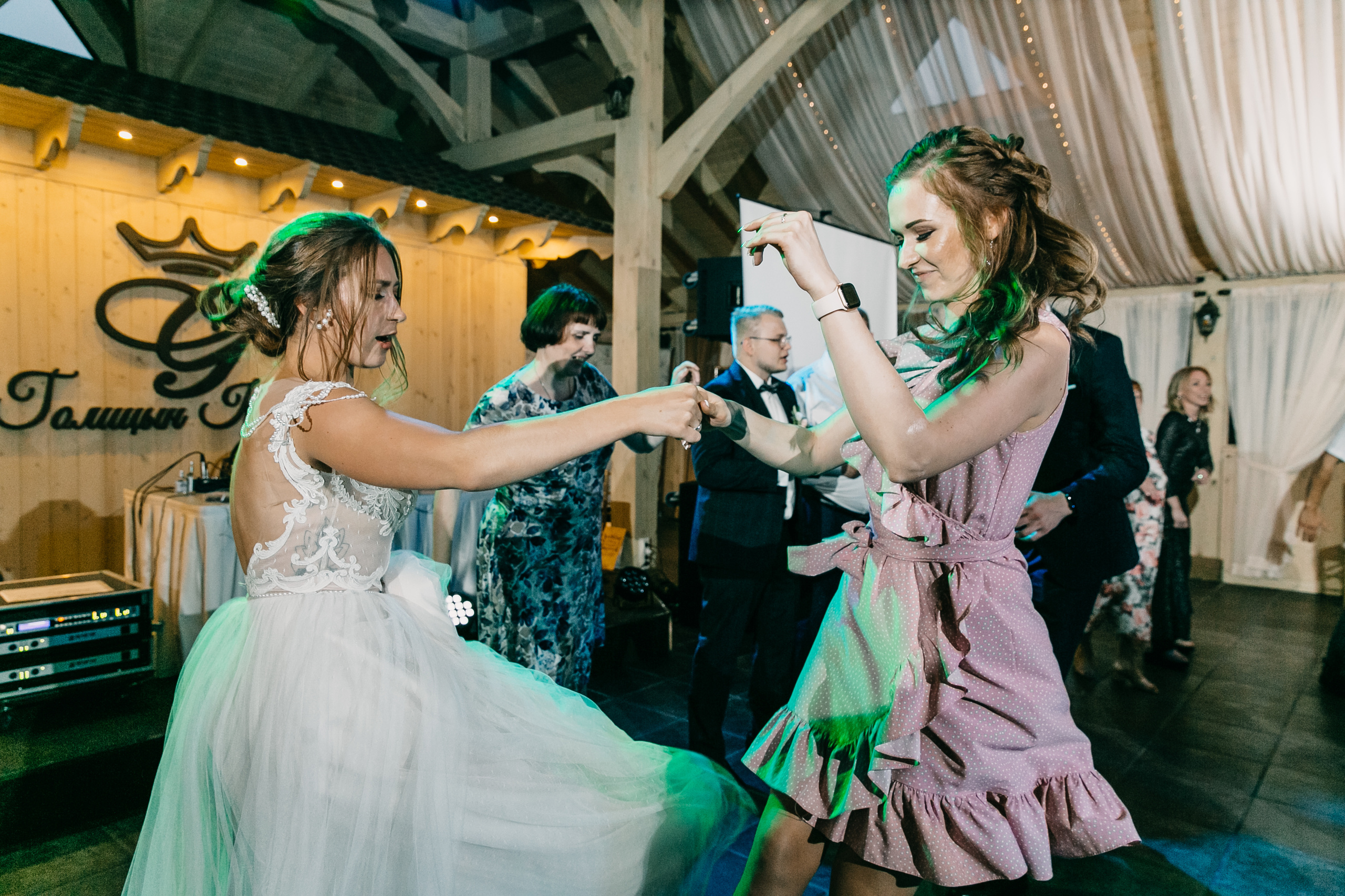 Иван и Алина. Организация и координация свадебных и семейных торжеств