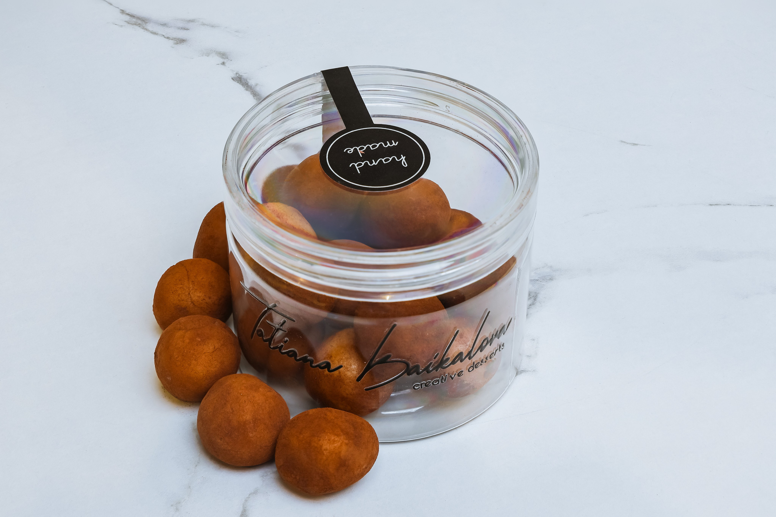 Creative Desserts. Photomantis