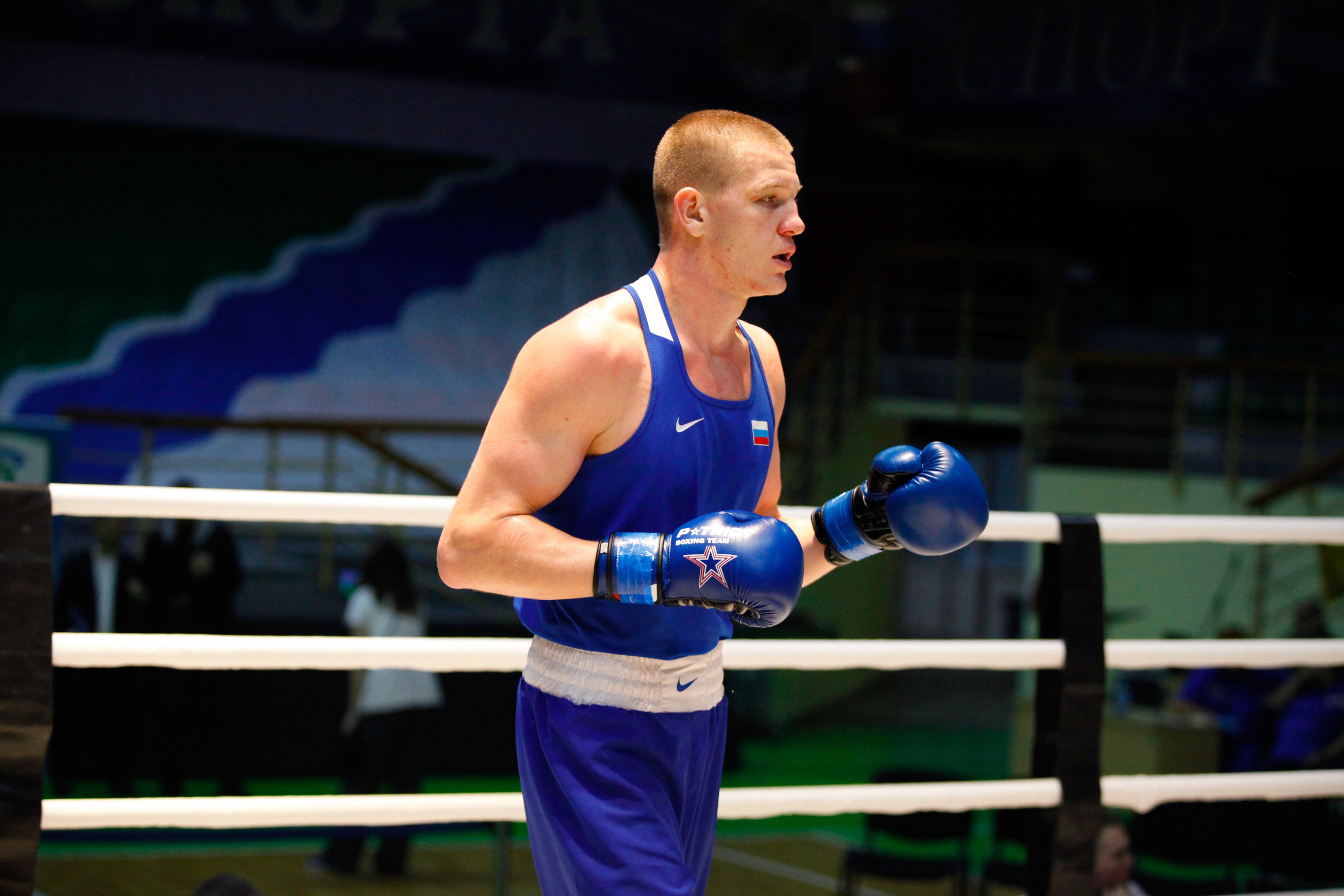 БОКС. Фото. Спортивный фотограф, трансляция, звук и свет в Новосибирске