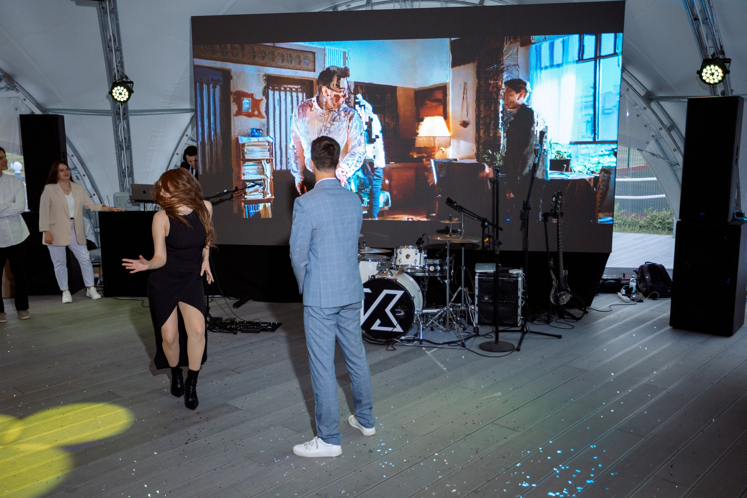 ВЫПУСКНОЙ: Волки-Липки. Все фото. Профессиональный фотограф в Ижевске Леша Петров