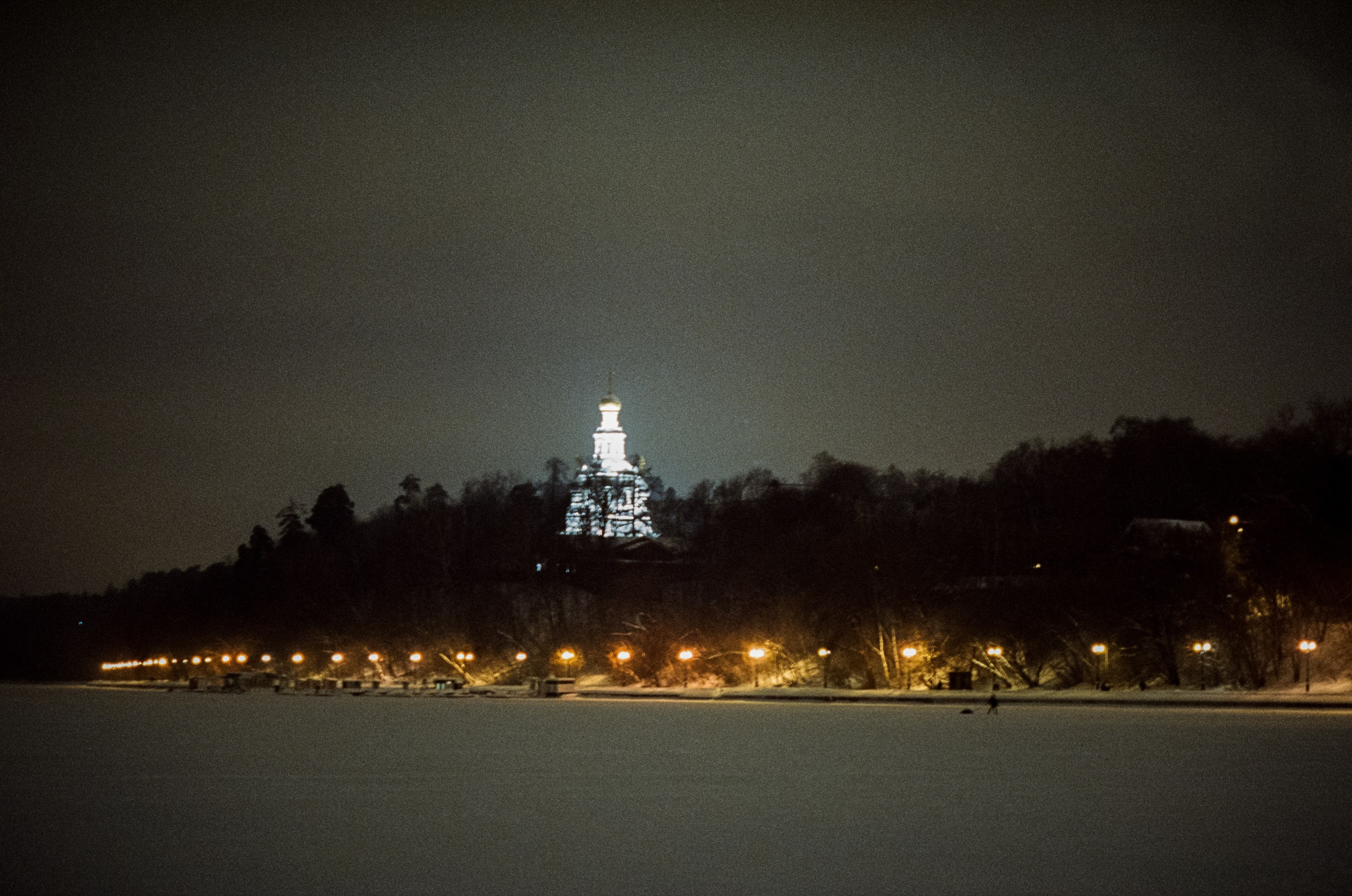 SFL 500T (Kodak Vision 3 500T) / Canon T80 / Canon FD 85 mm f1.2 L