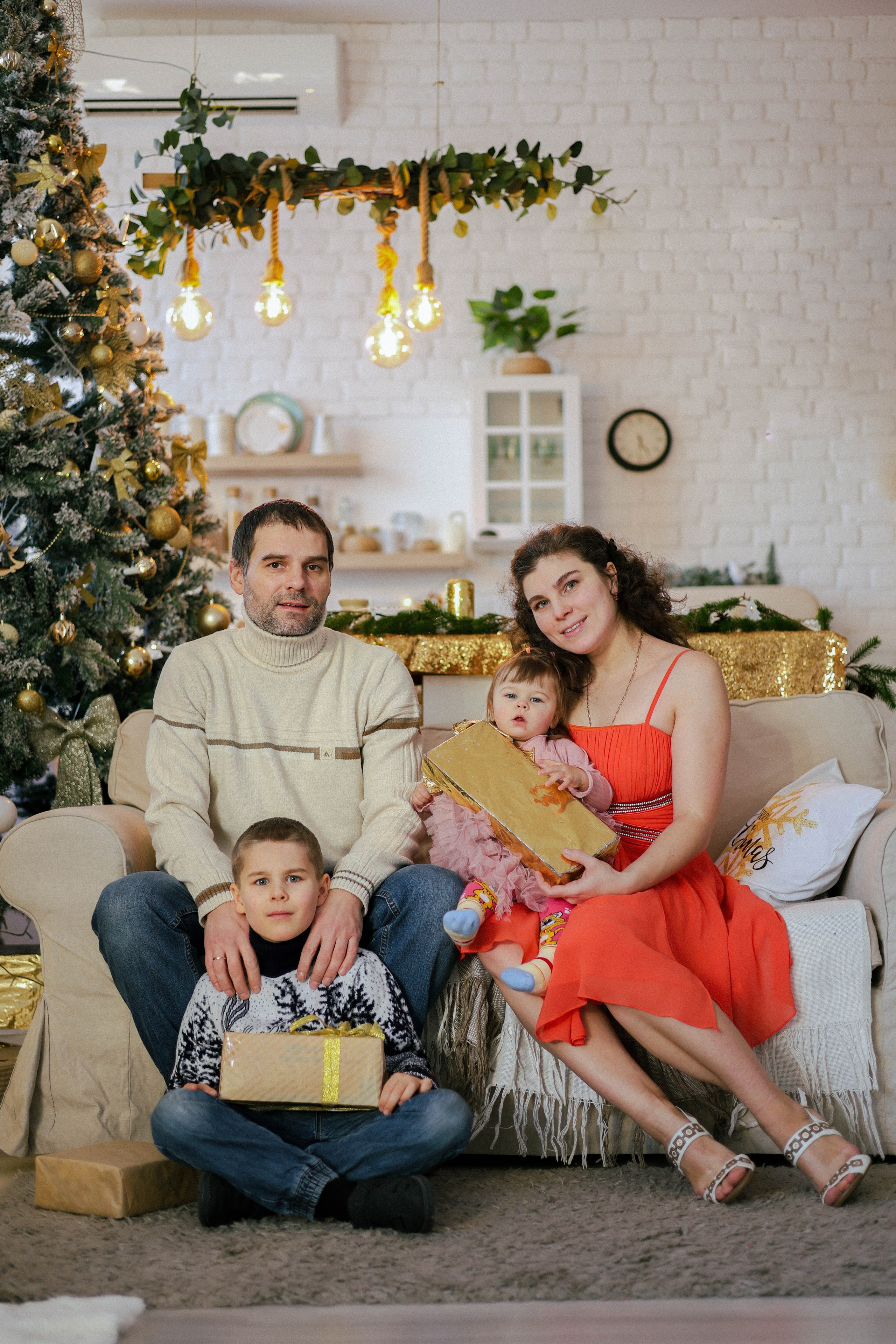 Новогодняя история «Нелля и ее семья». Фотограф в Москве Анастасия Калинина