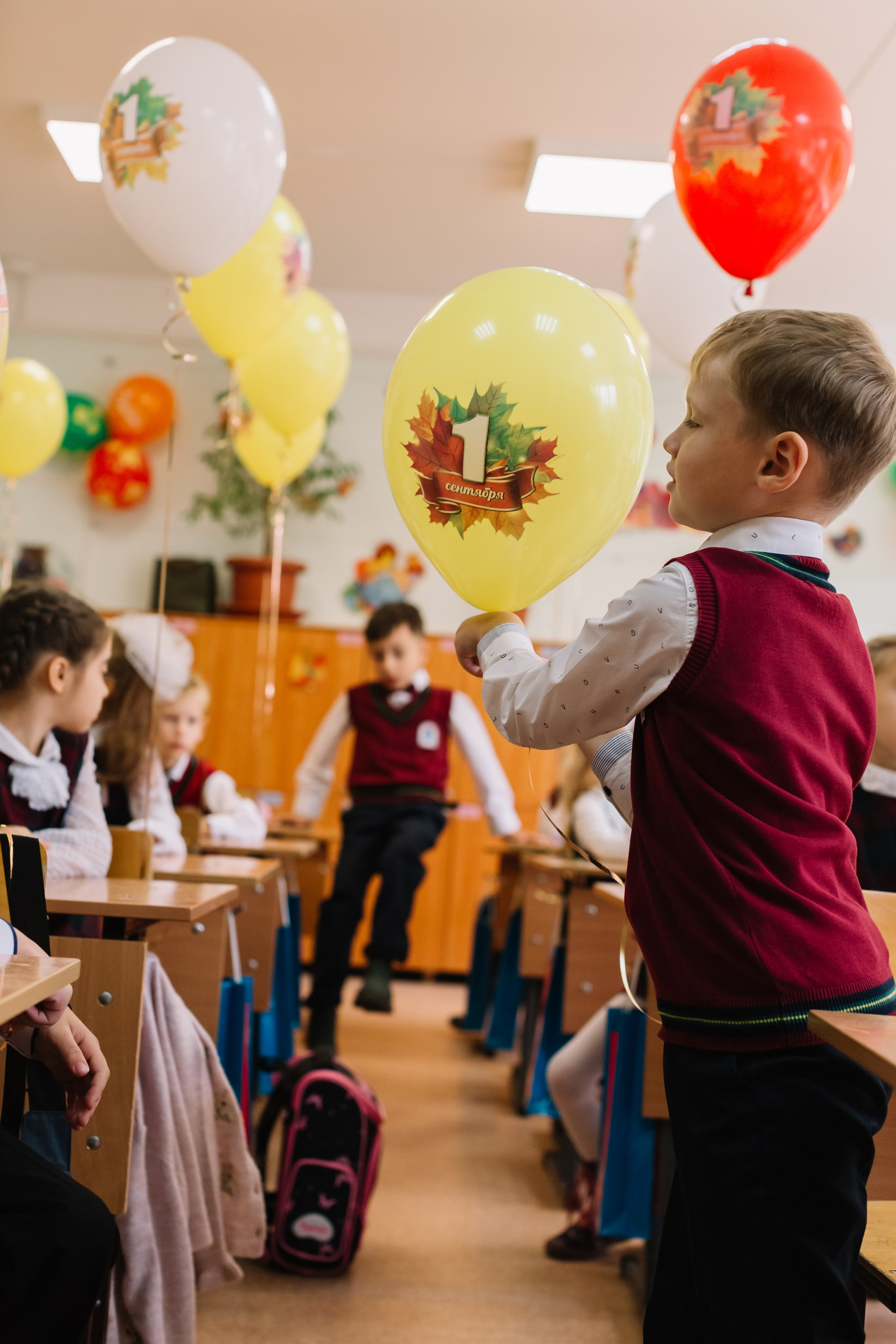 алёна малахова фотограф новосибирск семейный детский домашняя фотосессия в новосибирске день рождения репортажная съёмка фотосессия с лошадьми на конюшне деревня алтай  на природе фотосессия в детском саду мама и сын предложение руки и сердца идея  помолвка фотосессия берег закат детский день рождения годик торт аниматор лофт игровая продолжение следует prodoljenie_sleduet_  корпоратив тимбилдинг первоклашка линейка  контент  бизнес портрет оперный новат франция берет весна девушка мама и дочь мать и дитя