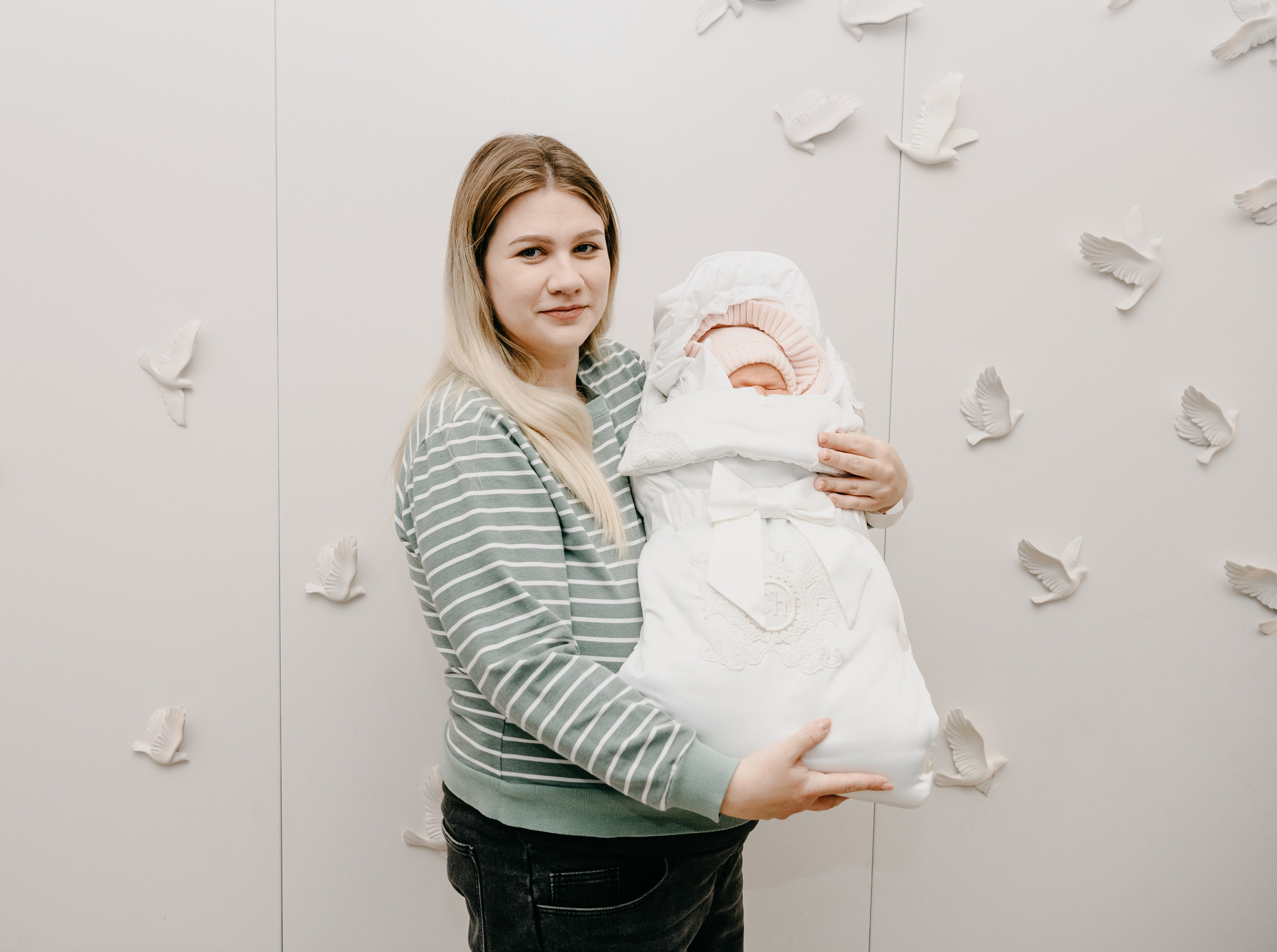 Выписка Арины. 4 роддом. Фотограф на выписку из роддома в Москве и МО