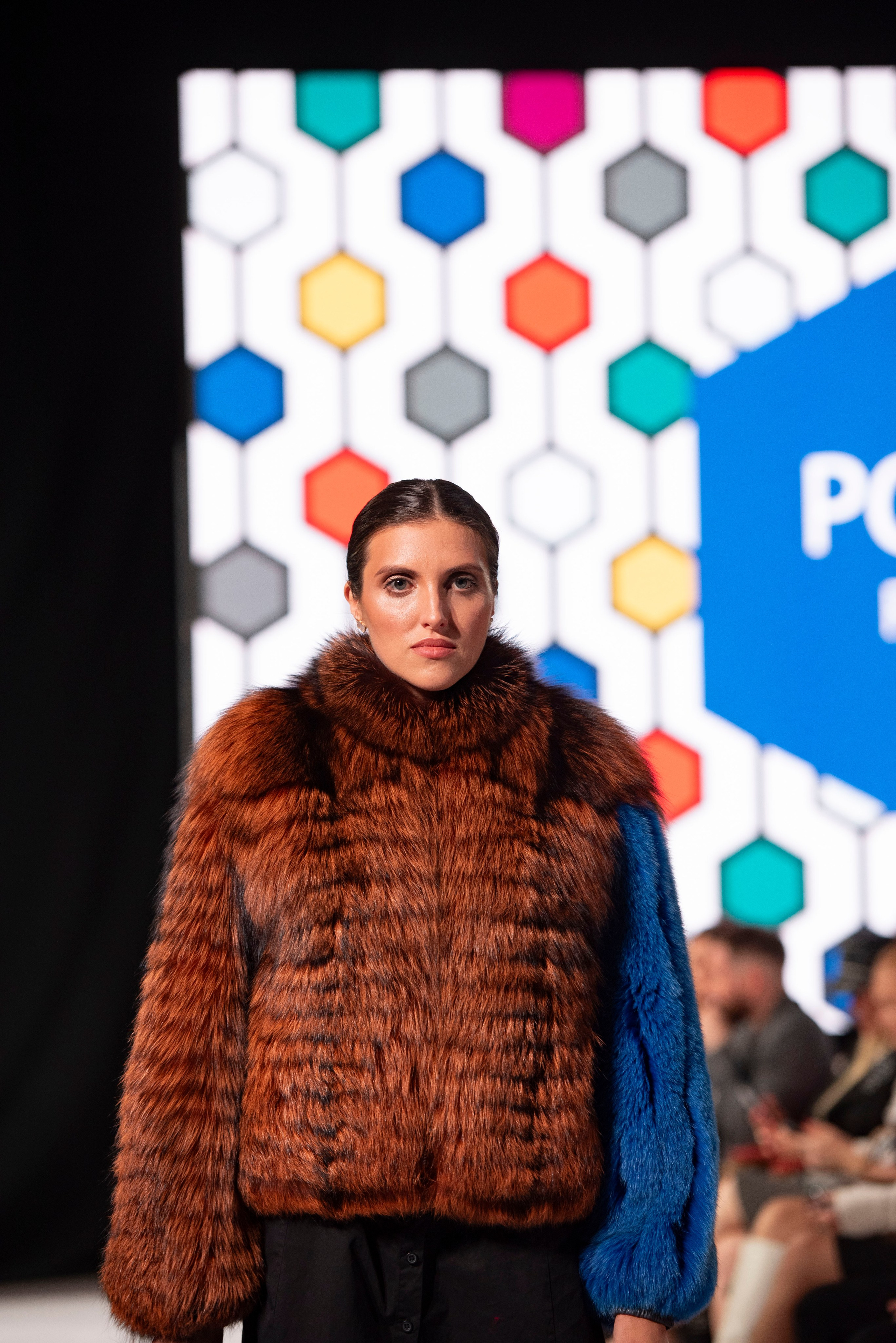 Фотограф на модельный показ. Свадебный, семейный, фэшн фотограф, школьный фотограф в Сочи