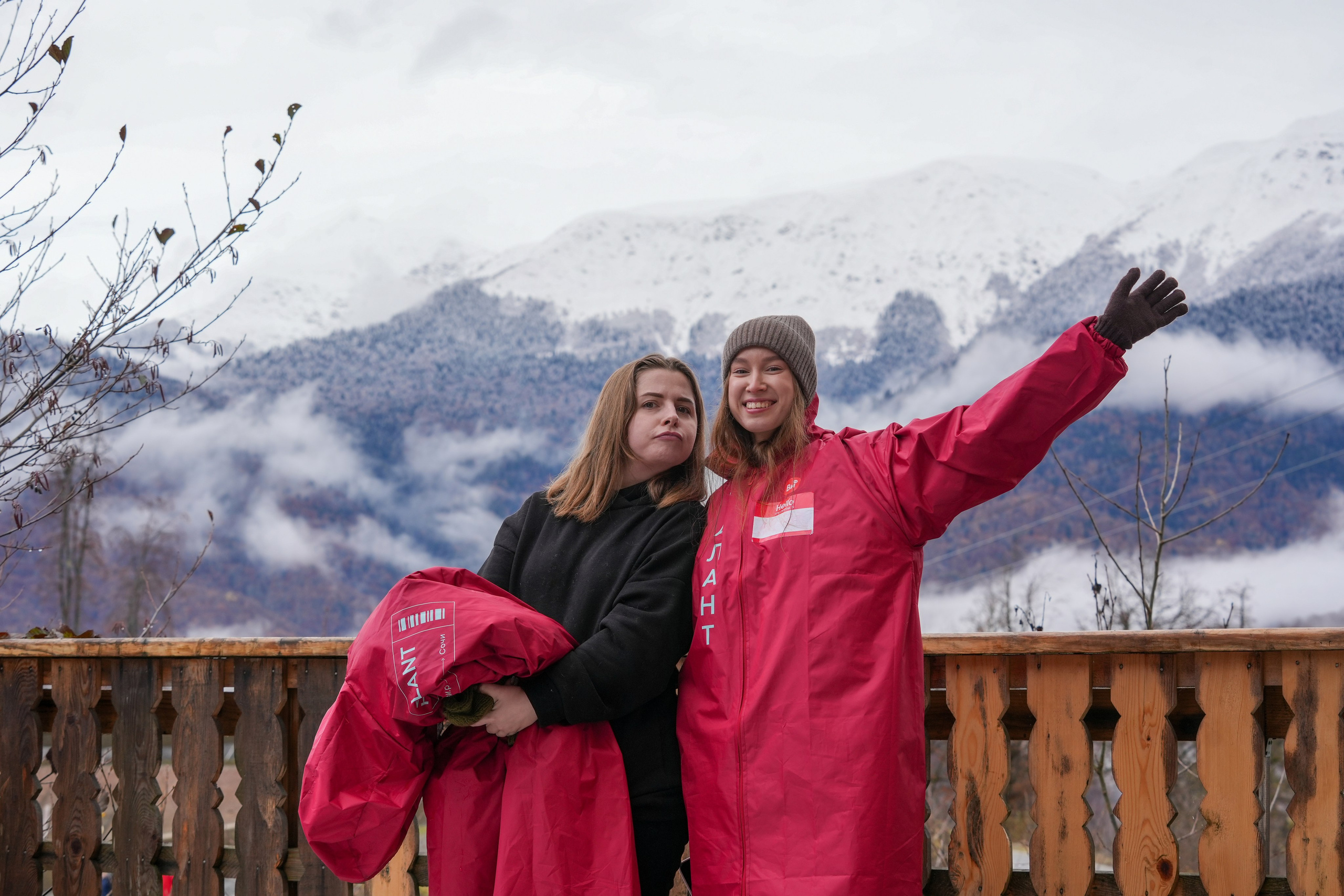 MICE мероприятие — хайкинг на курорте Роза Хутор. Репортажный фотограф в Красной Поляне и Сочи Павлюченко Екатерина