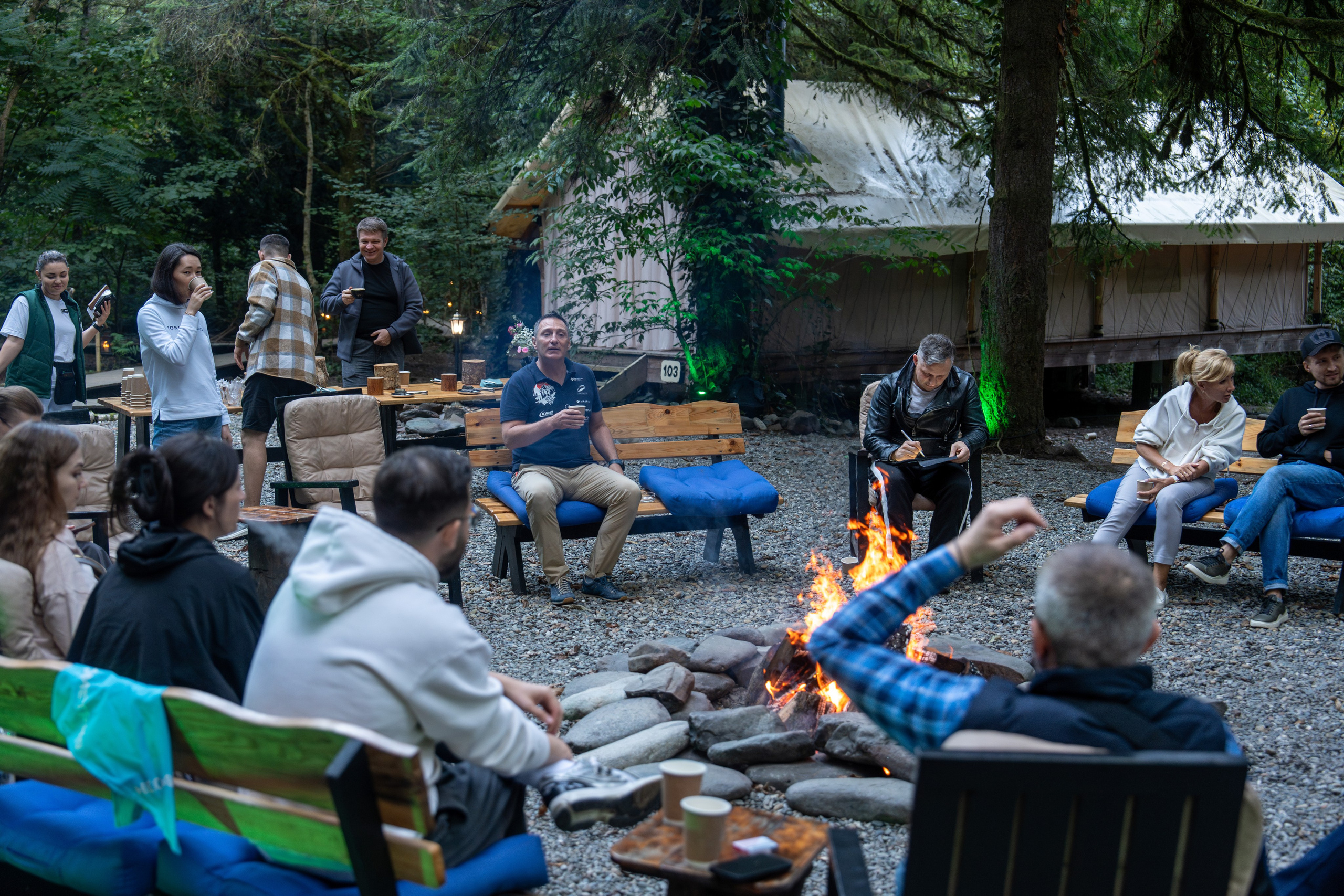 MICE меоприятие на курорте Красная Поляна для компании «Неометрия''. Репортажный фотограф в Красной Поляне и Сочи Павлюченко Екатерина