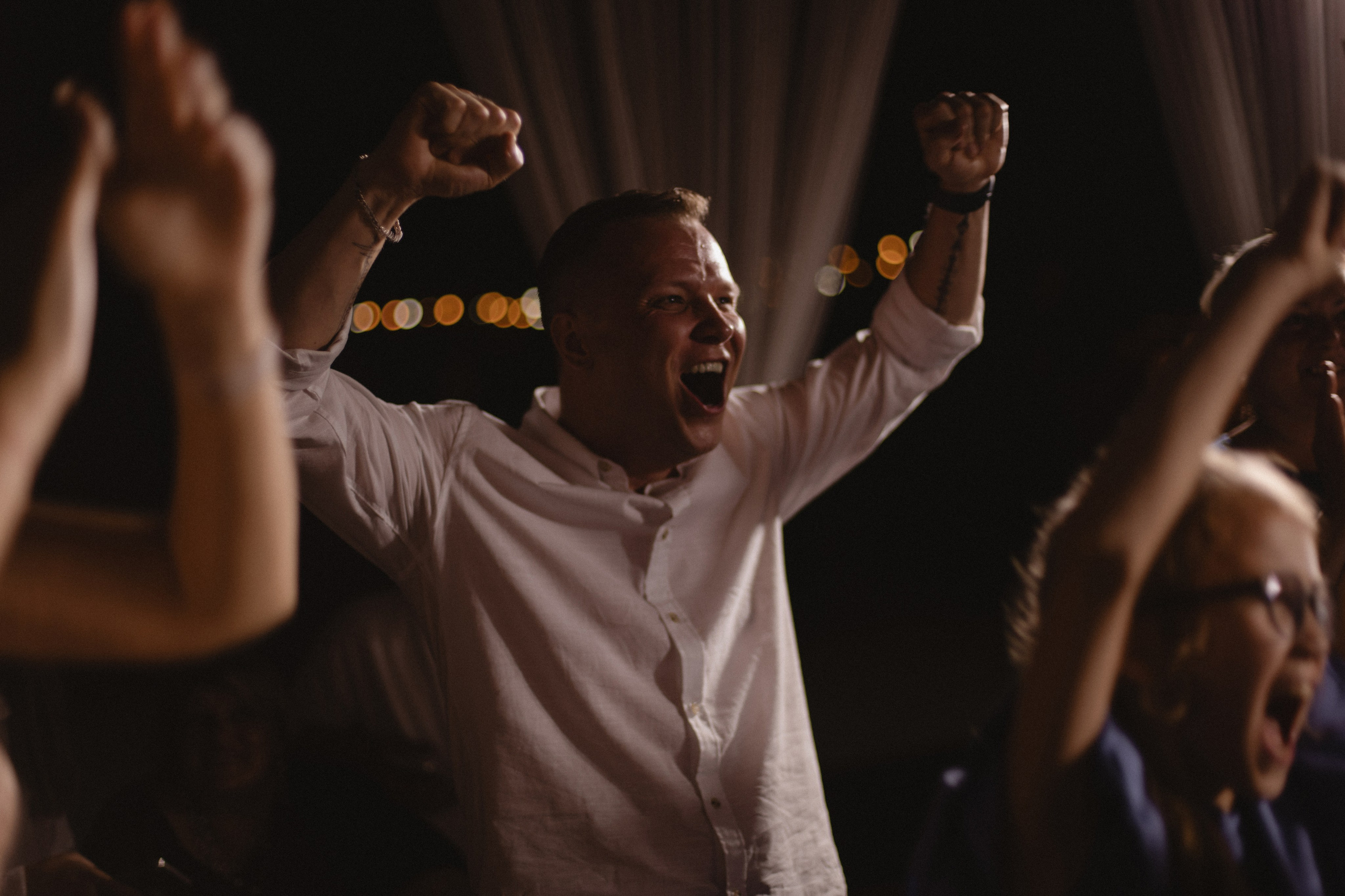 Свадьба в летний день с прогулкой в парке и свадебным ужином в загородной клубе. Свадебный, репортажный и портретный фотограф Сочи, Краснодар. Александра Зайцева