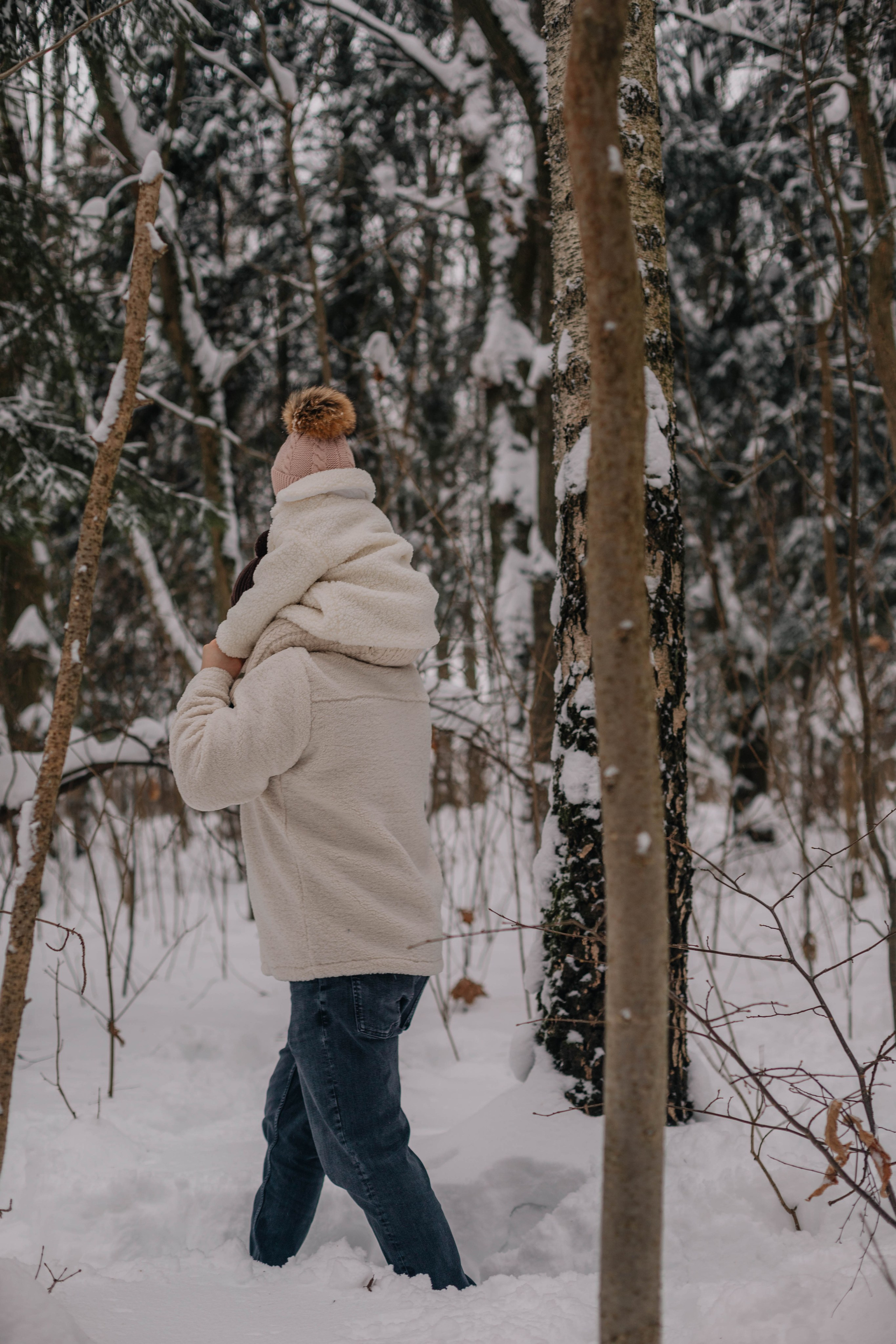 Лиля и семья Зимняя прогулка в лесу. Семейный и свадебный фотограф Видное Москва Екатерина Пятова
