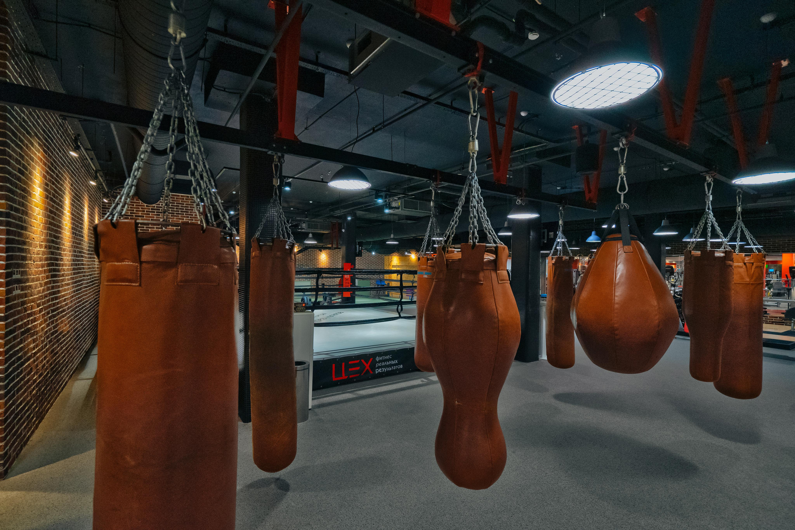 Интерьерная съёмка фитнесс клубов и спортивных площадок. КонТайм: профессиональная съемка для организаций