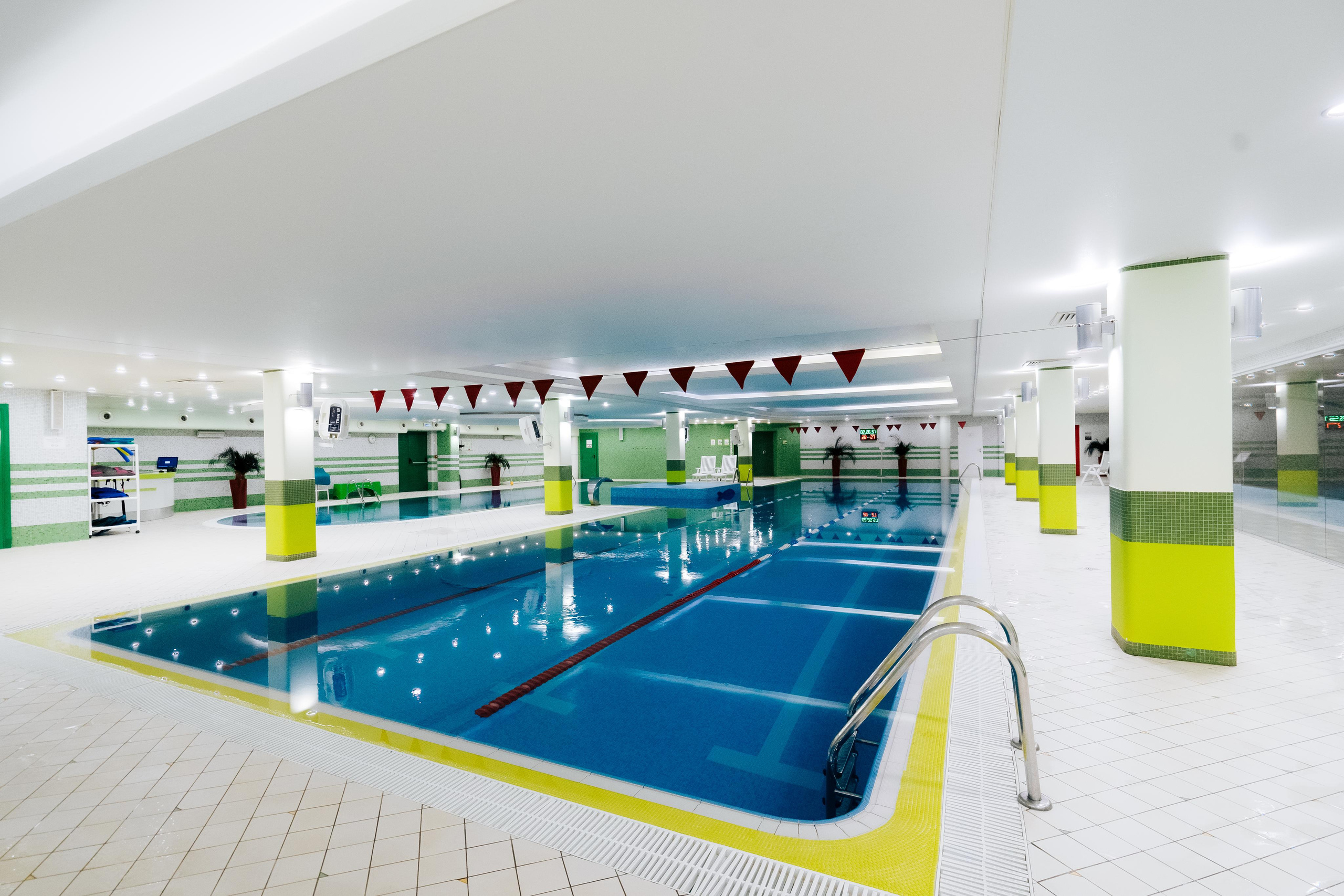 Интерьерная съёмка фитнесс клубов и спортивных площадок. КонТайм: профессиональная съемка для организаций