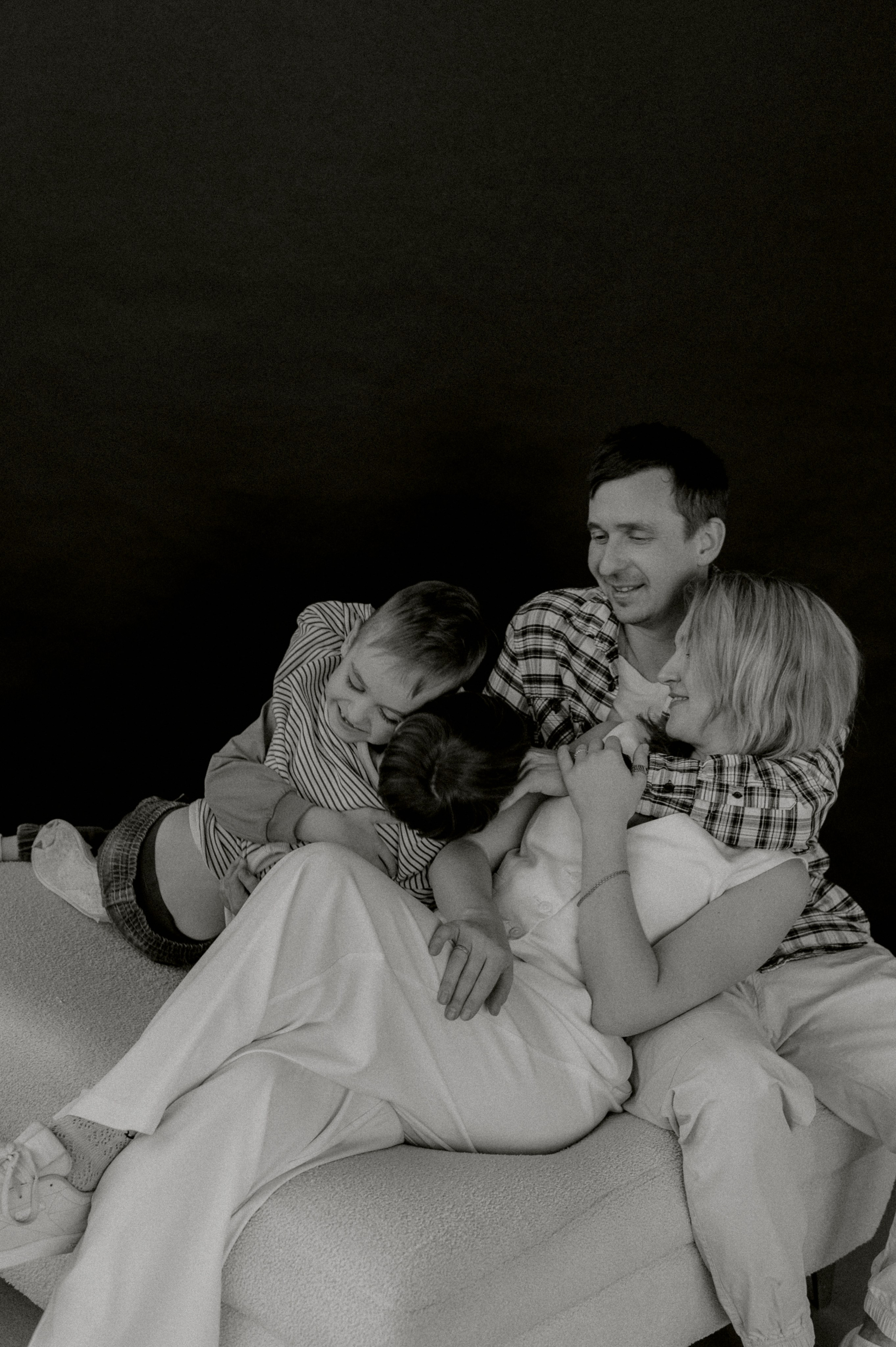 Ира, Дима, Демид и Мирон. Фотограф Мария Стрелкова