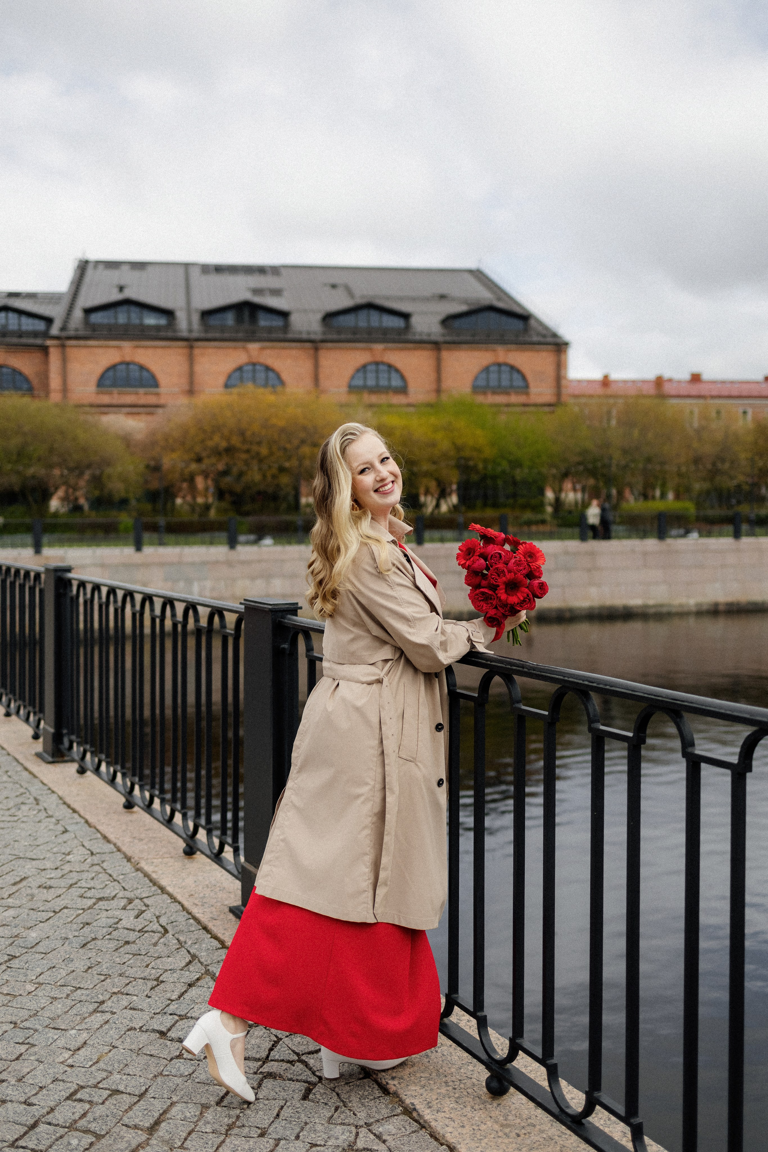 Прогулка по Новой Голландии. Свадебный фотограф в Санкт-Петербурге Ксения Кобышева