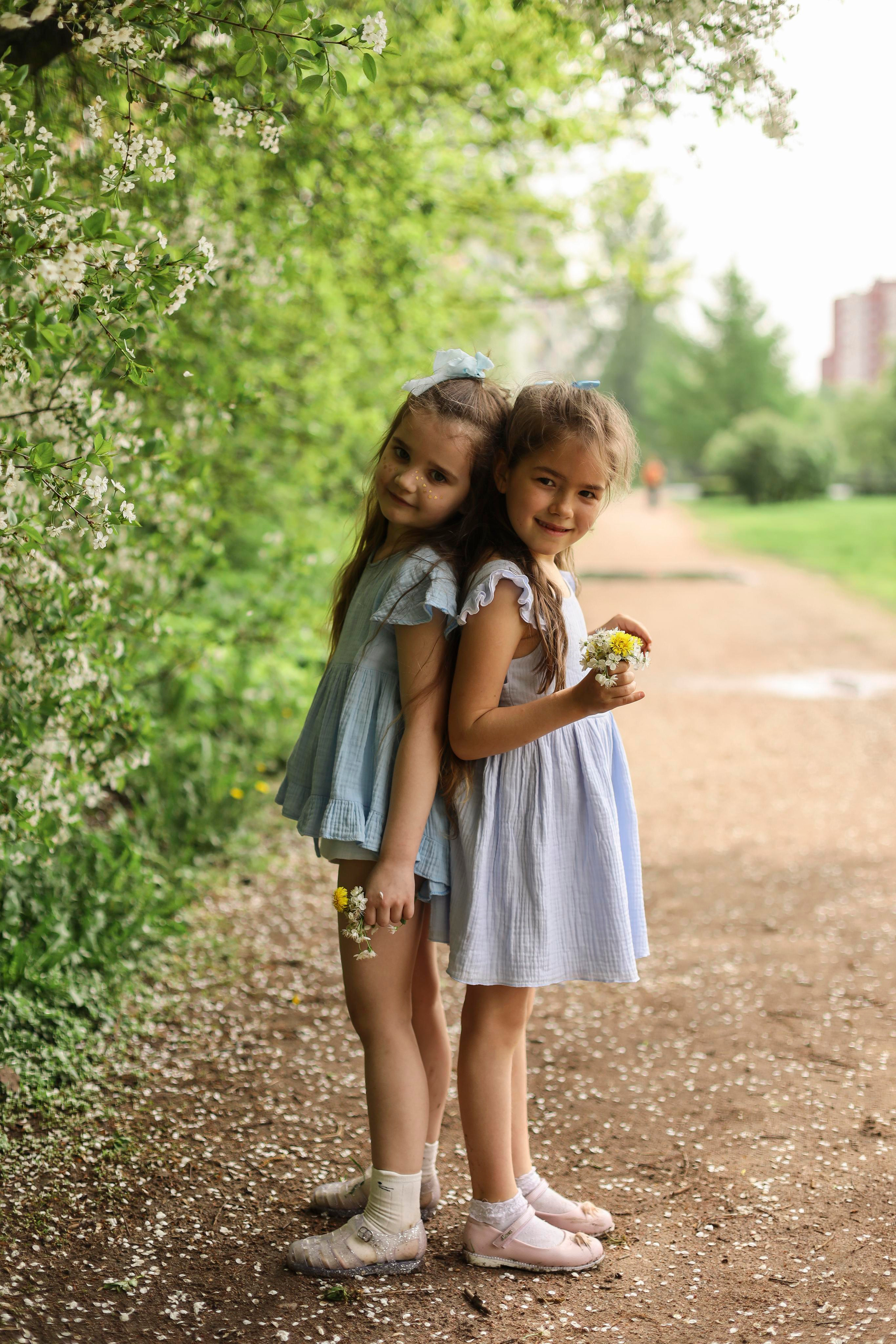 Лера и Ксюша. Семейный фотограф и фотограф новорожденных в Санкт-Петербурге Алина Фе