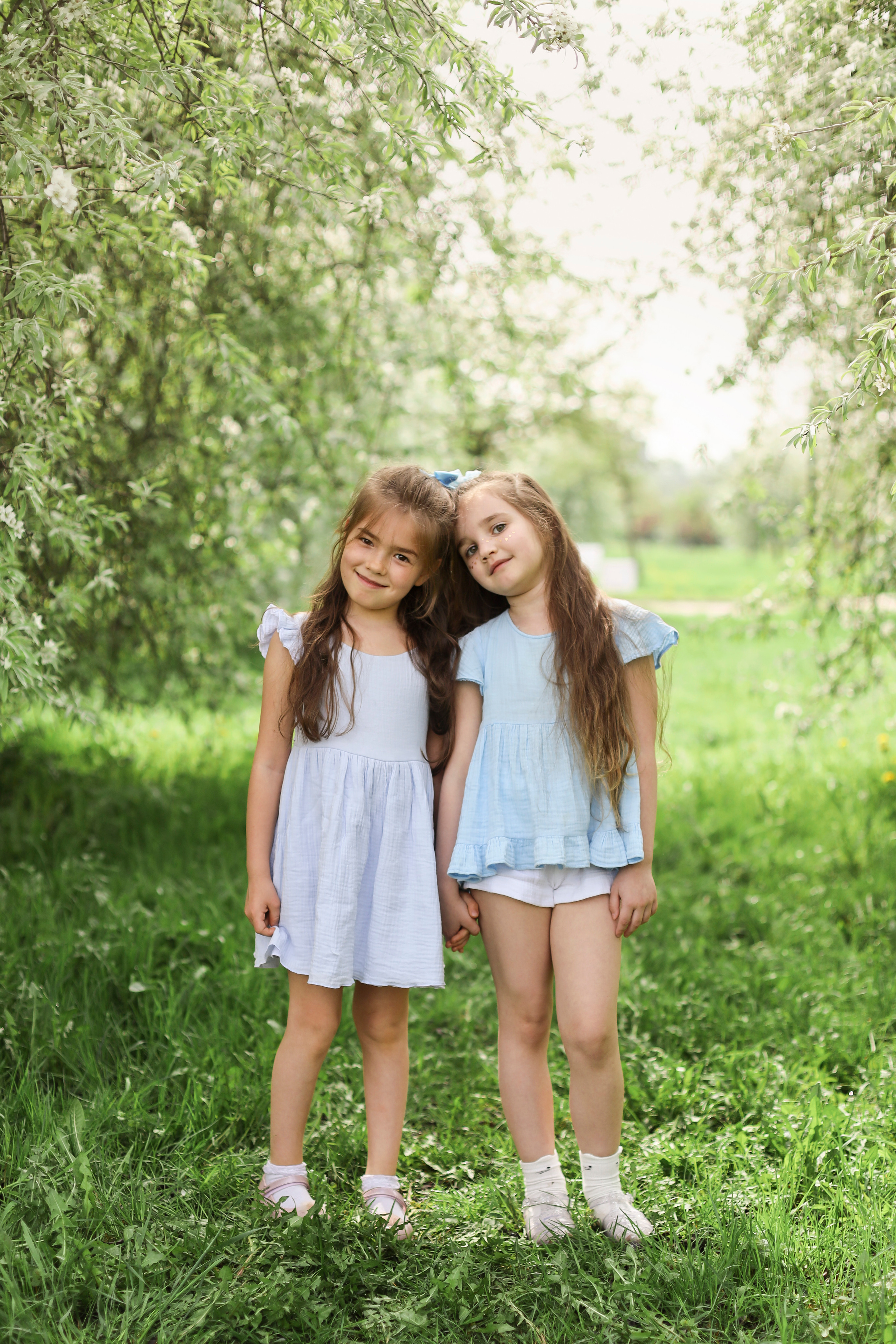Лера и Ксюша. Семейный фотограф и фотограф новорожденных в Санкт-Петербурге Алина Фе