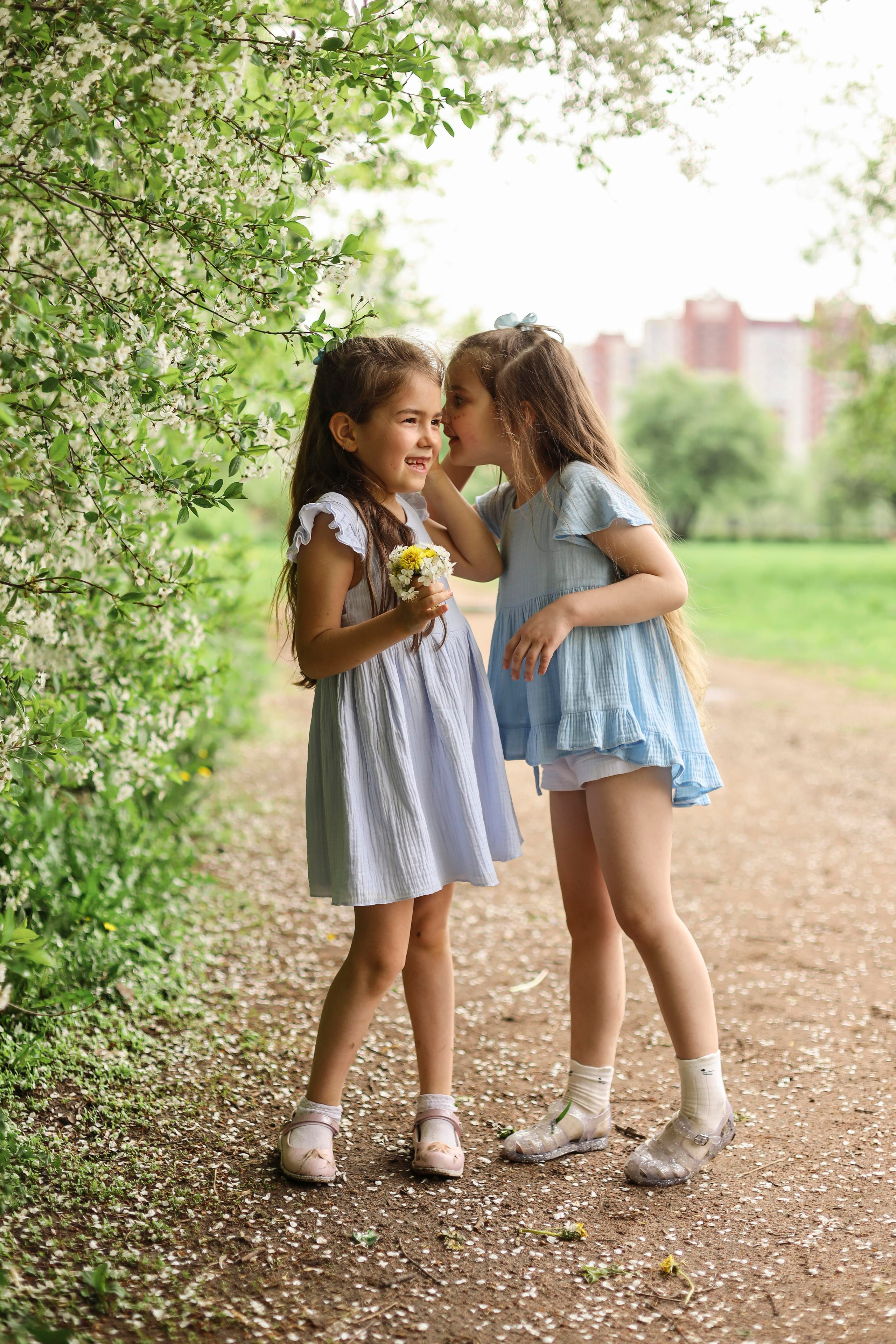Лера и Ксюша. Семейный фотограф и фотограф новорожденных в Санкт-Петербурге Алина Фе