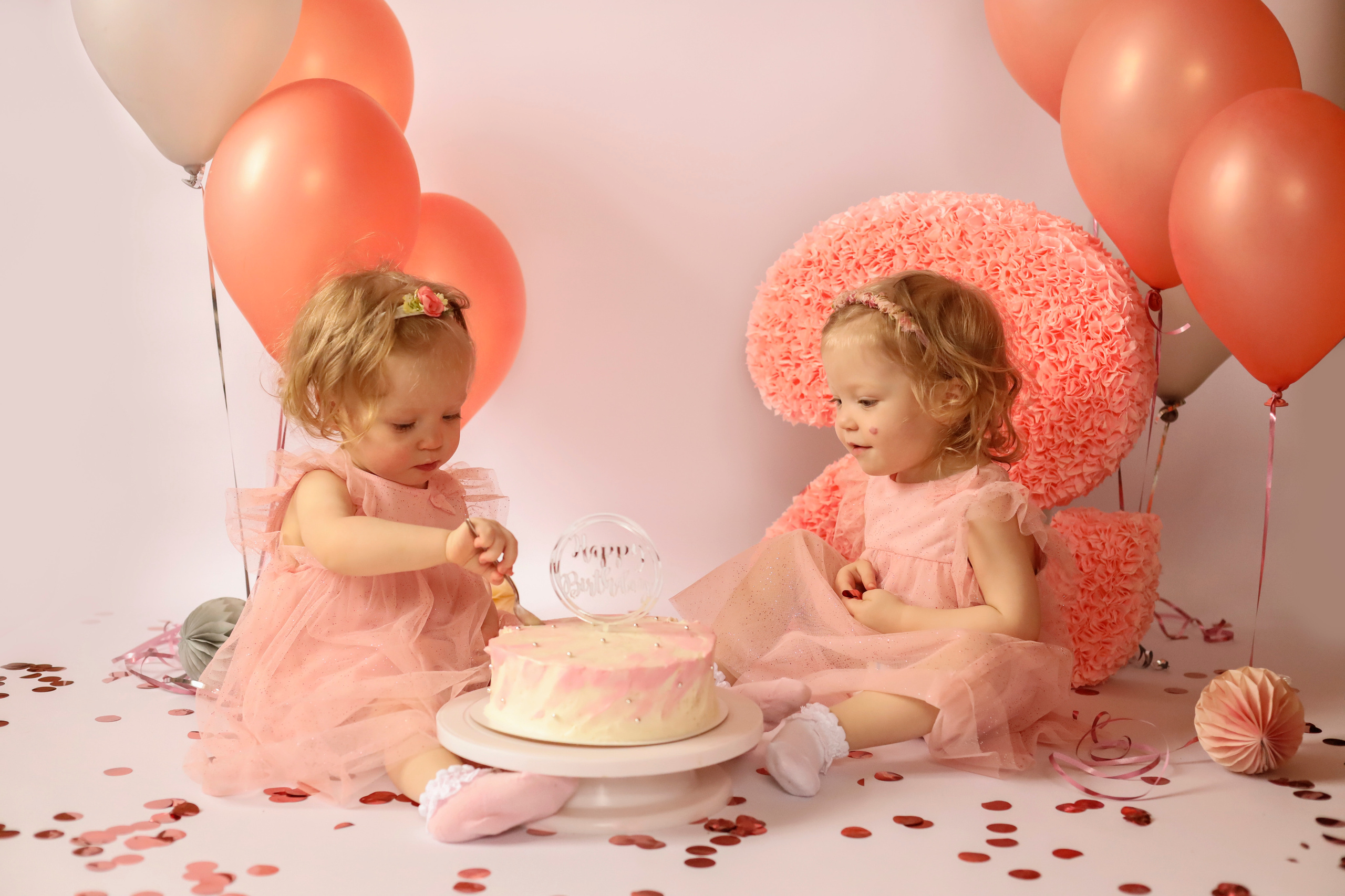 Элина и Арина. Я расту. Семейный фотограф и фотограф новорожденных в Санкт-Петербурге Алина Фе