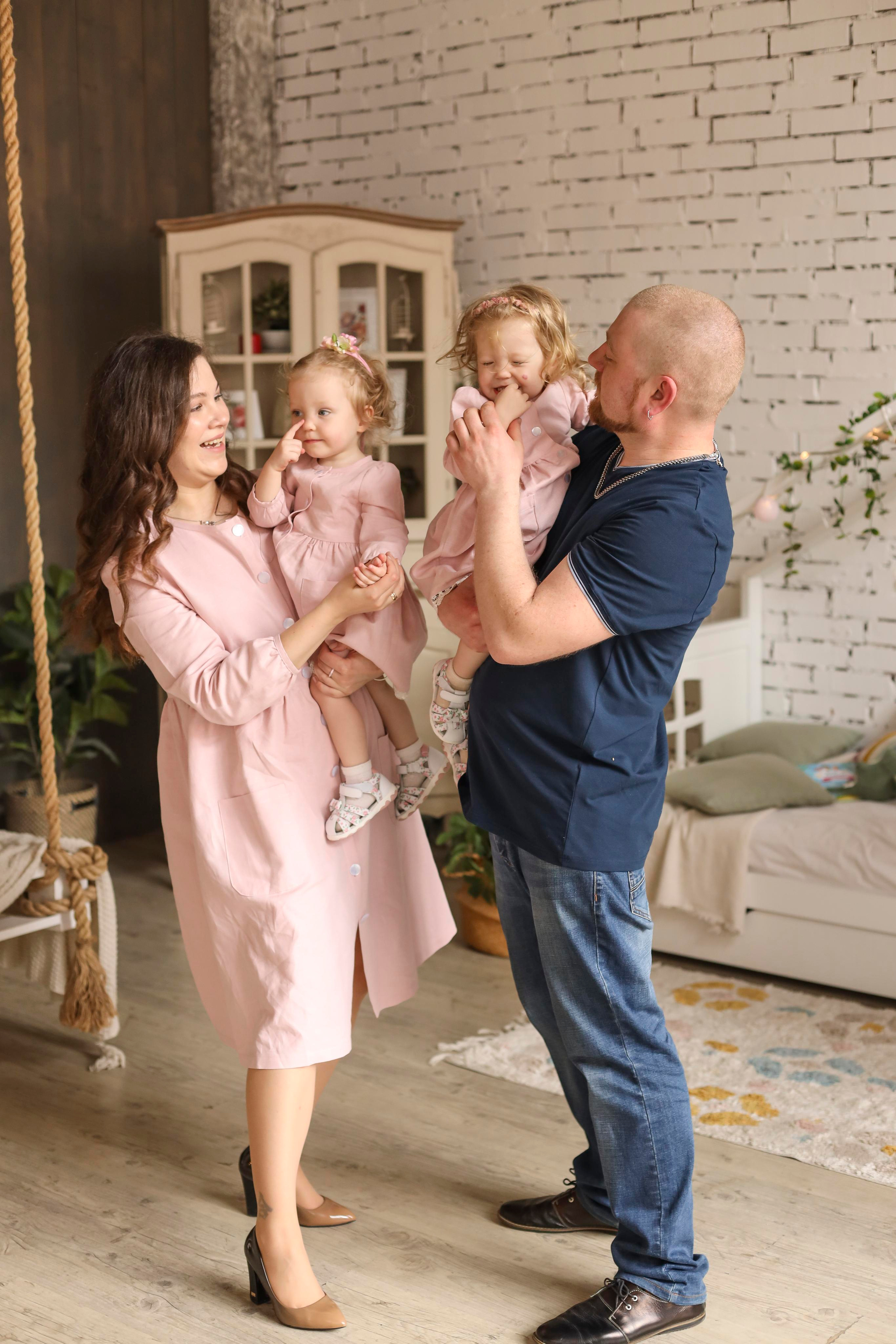 Семья Елены. Семейный фотограф и фотограф новорожденных в Санкт-Петербурге Алина Фе