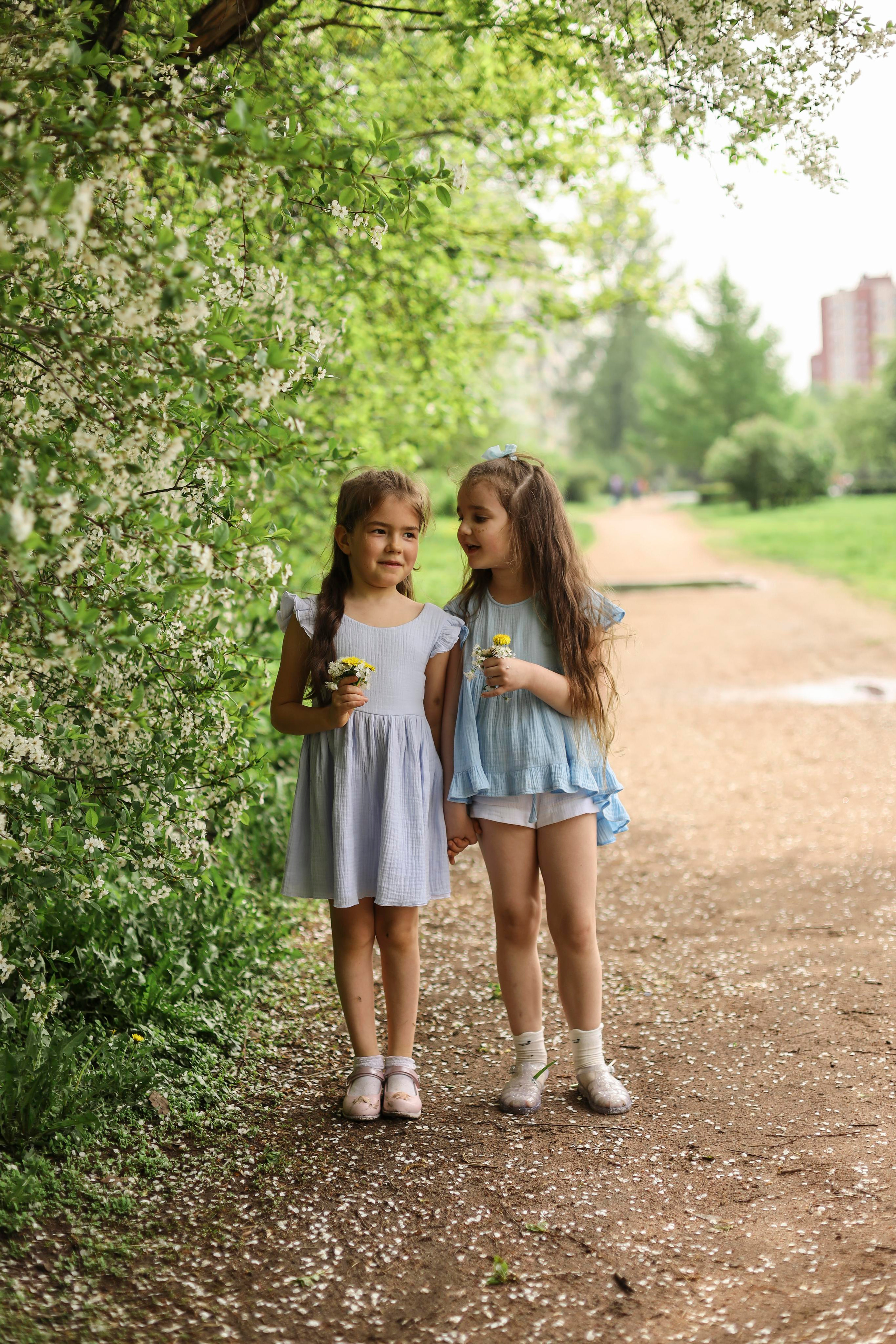 Лера и Ксюша. Семейный фотограф и фотограф новорожденных в Санкт-Петербурге Алина Фе