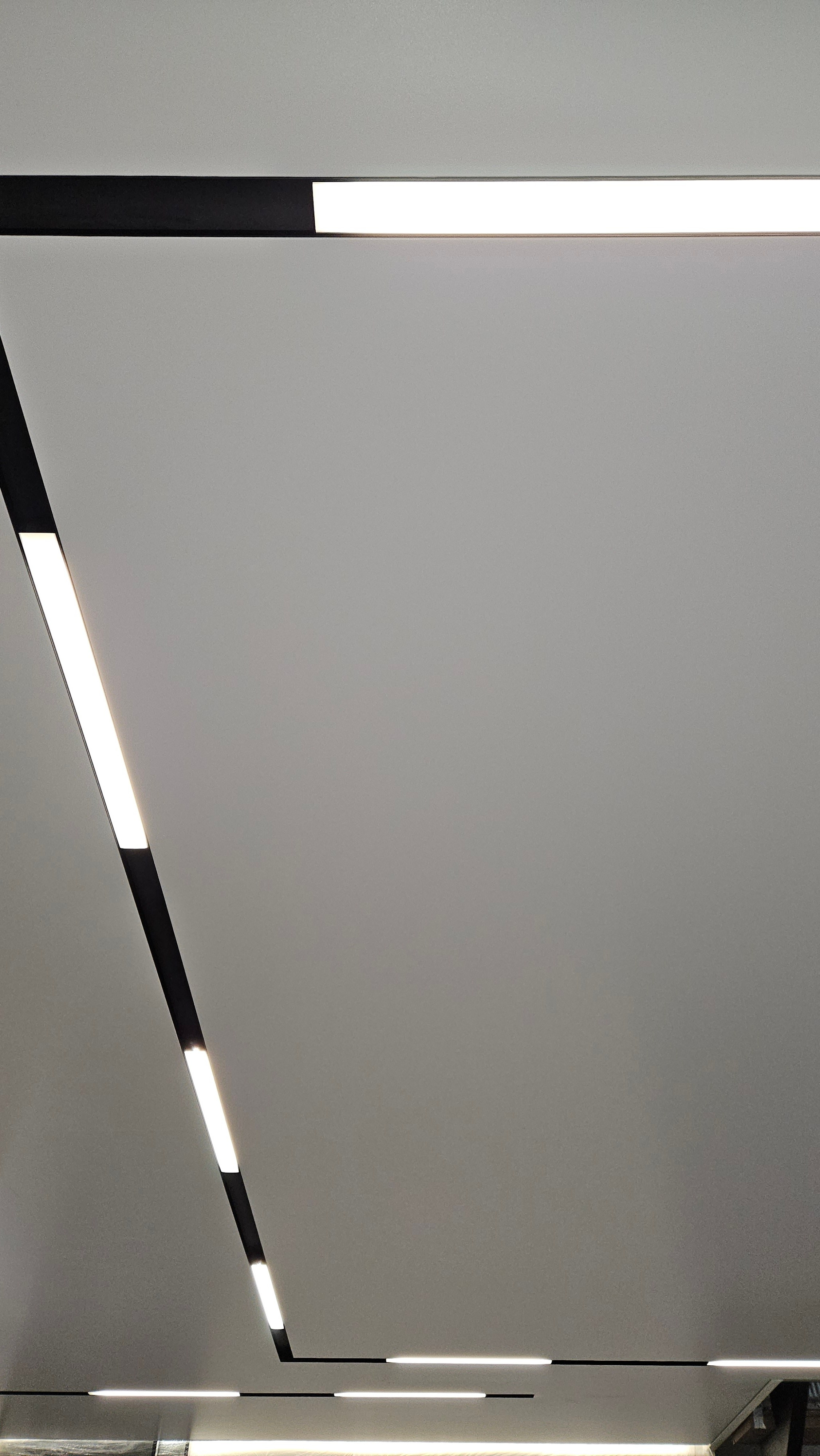 Натяжной потолок Шторы. Студия интерьерных решений SUNHOUSE. Натяжные потолки, шторы, текстиль