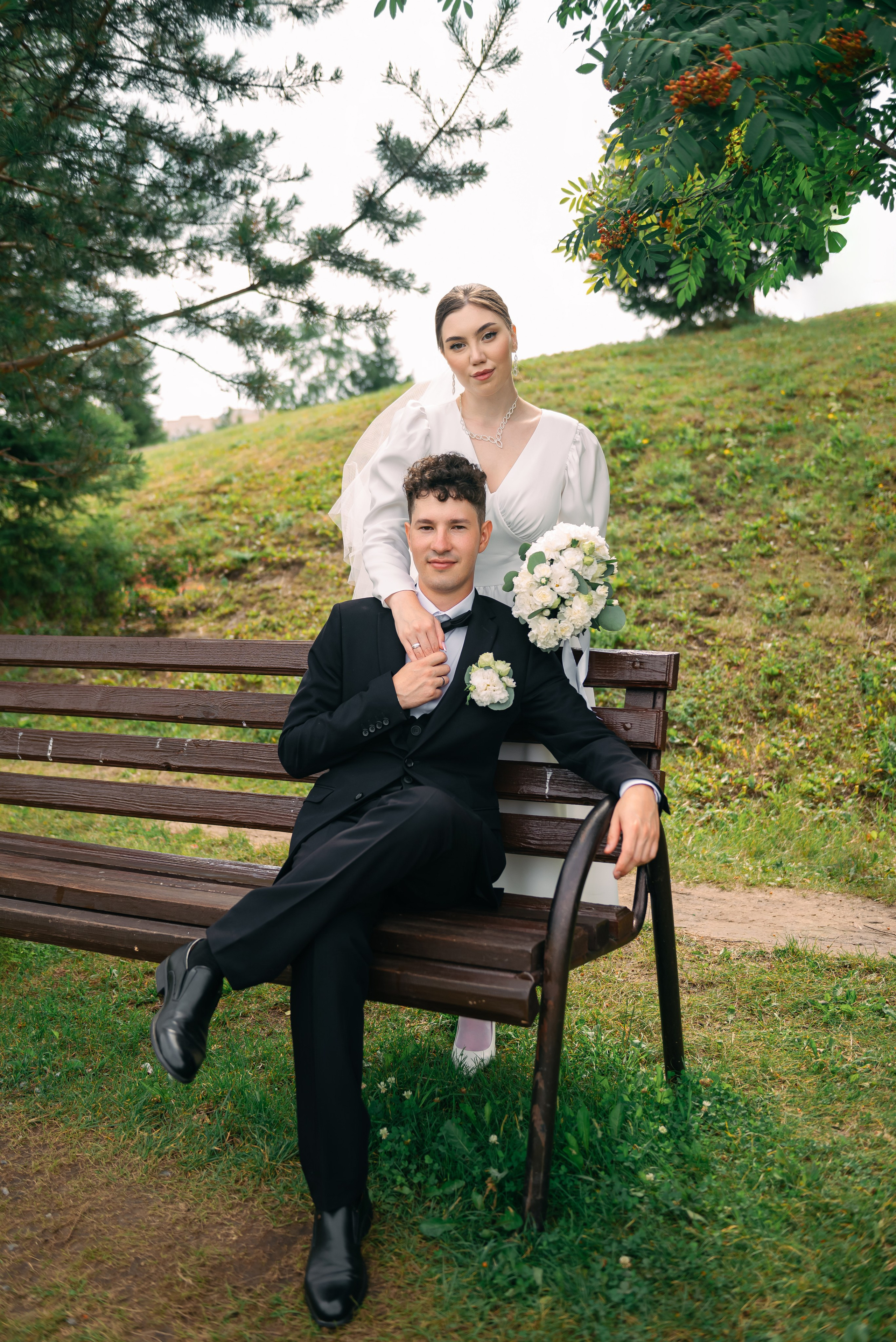 Свадебная фотосессия в парке отдыха «Лесная сказка» Лесная Поляна г. Кемерово