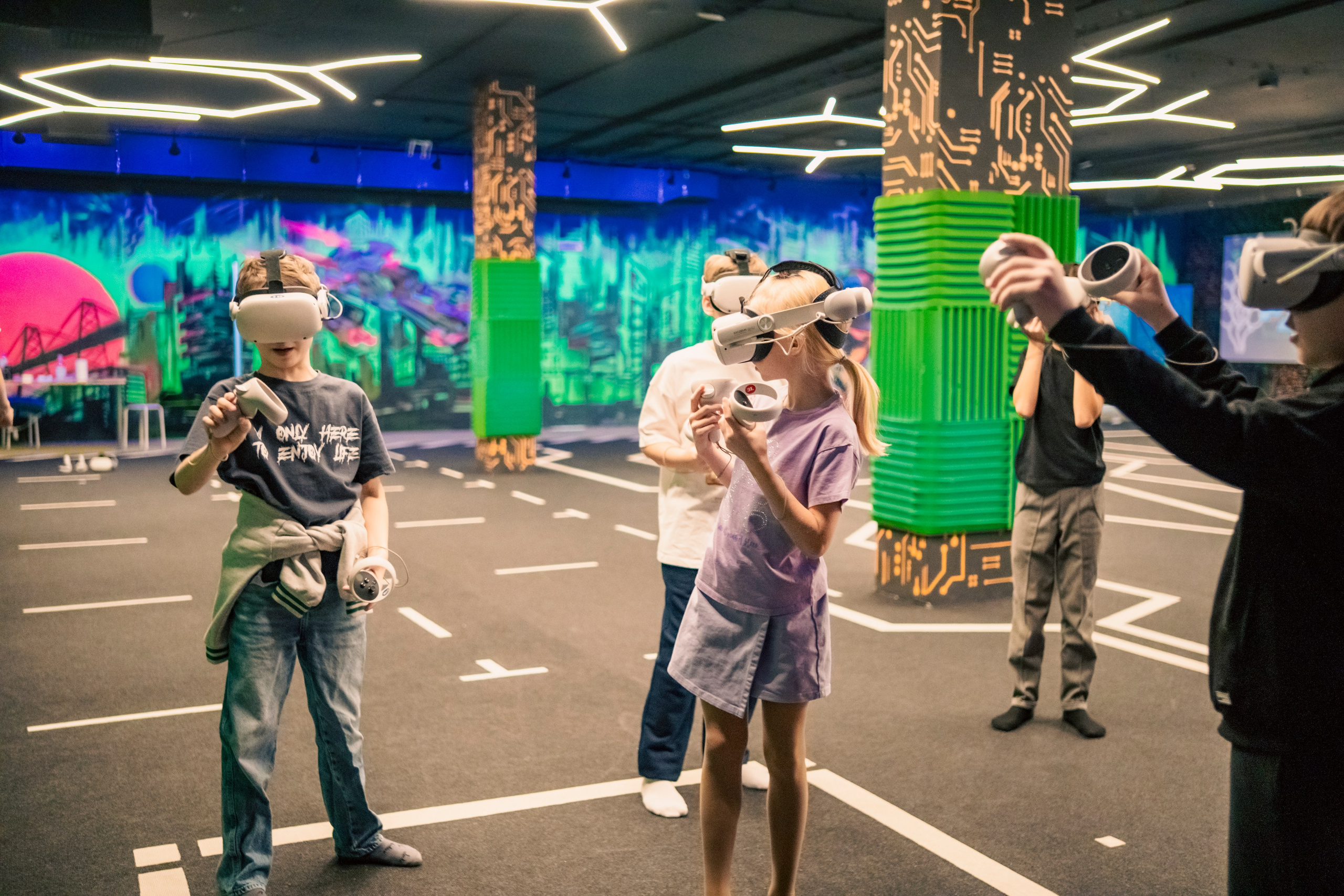 VR January — February — March 2025. Felixtones