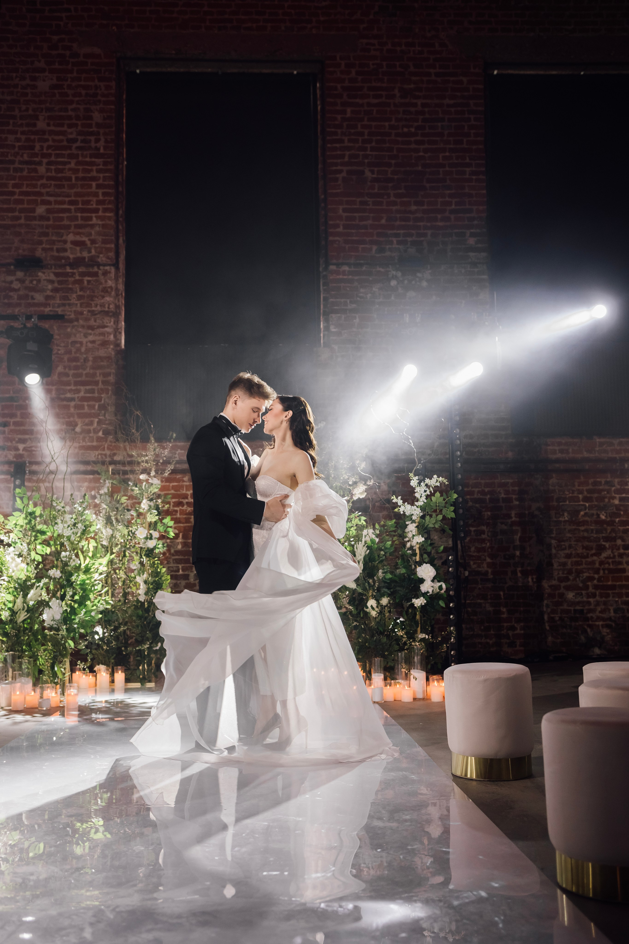 Мария и Алексей. Лофт. Свадебный и семейный фотограф в Москве Евгения Лисина