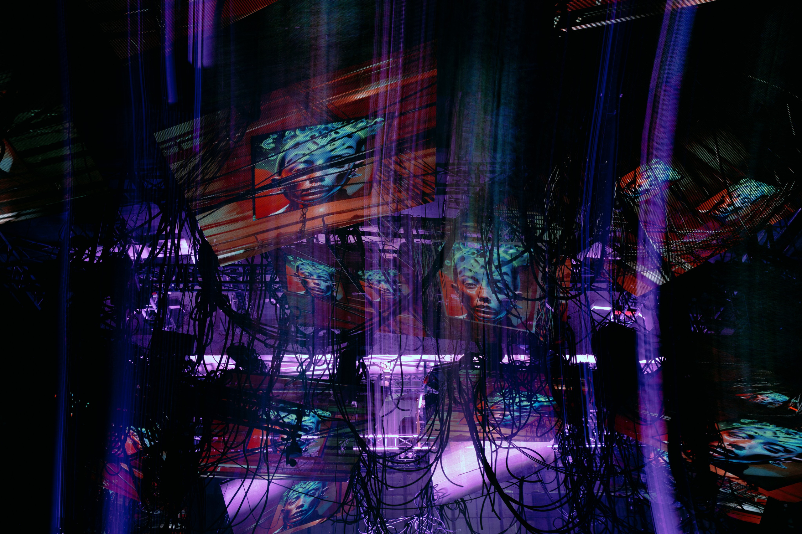 Outline 2024. @tomrus: Рустам Шагиморданов — фотограф