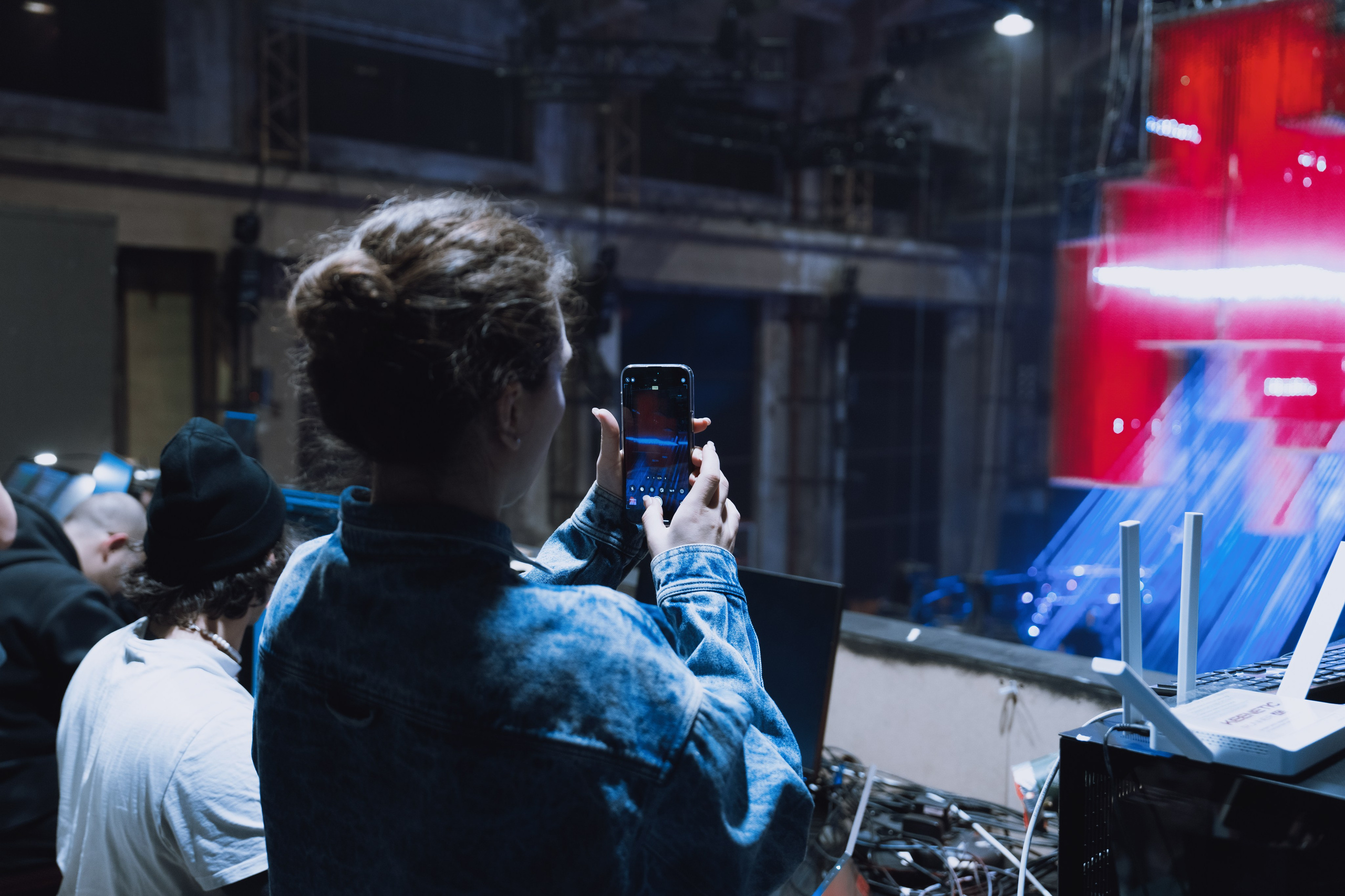 Ø Backstage, SILA SVETA. @tomrus: Рустам Шагиморданов — фотограф