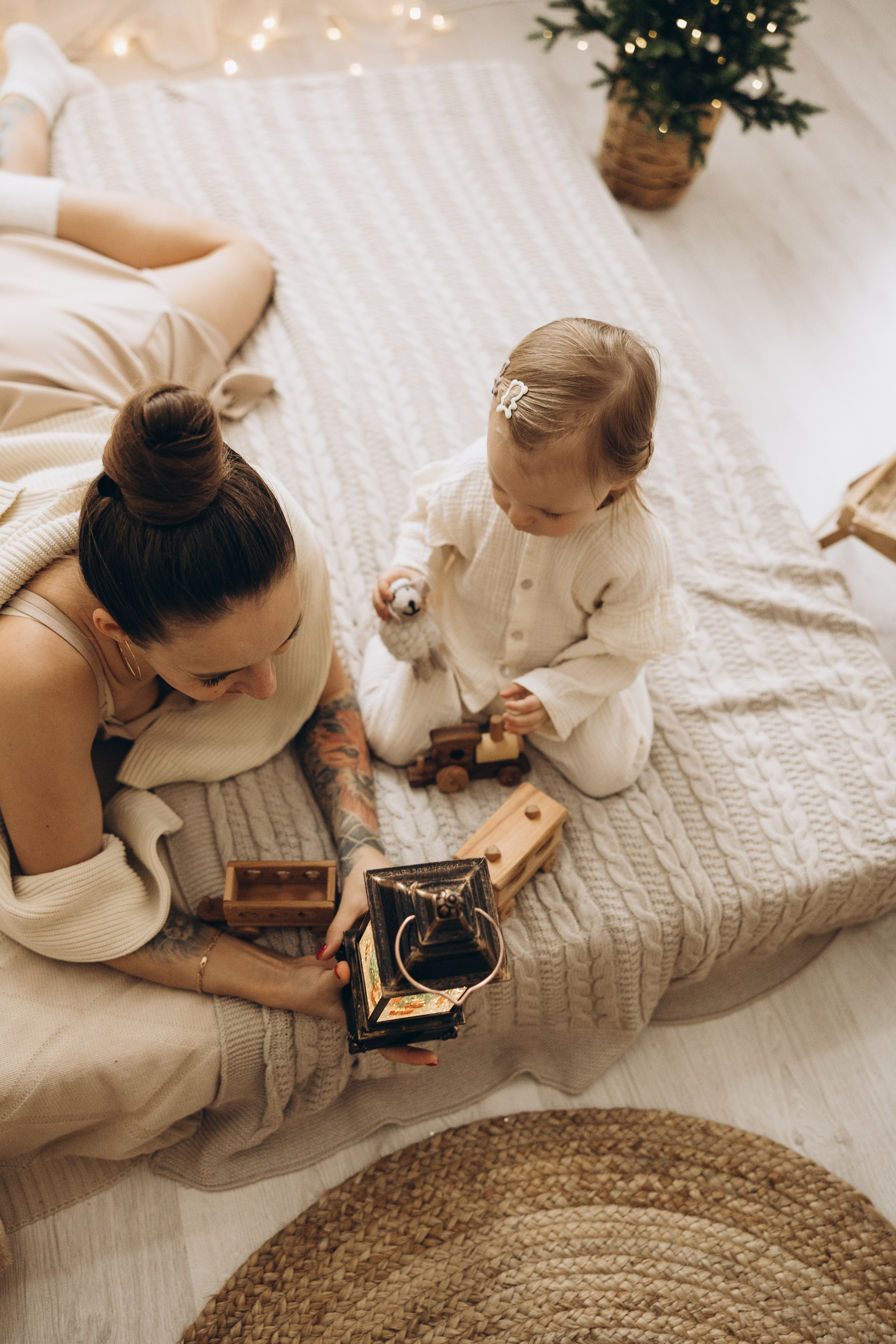 Ольга и Мирослава НГ. Семейный фотограф в Москве Виктория Ястребинская