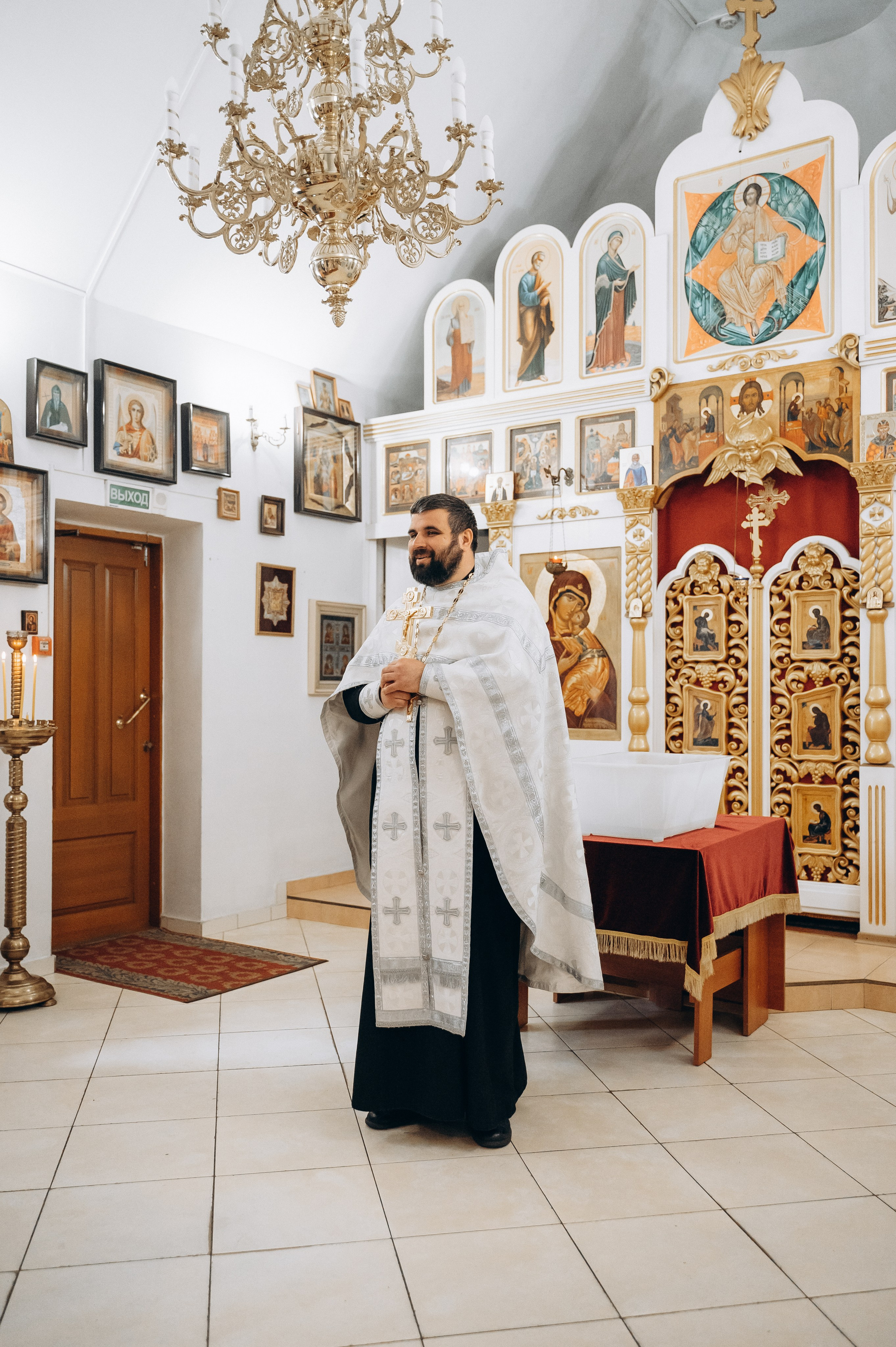 Крещение Таисии (Церковь Рождества Иоанна Крестителя). Семейный фотограф в Минске Дарья Дреко