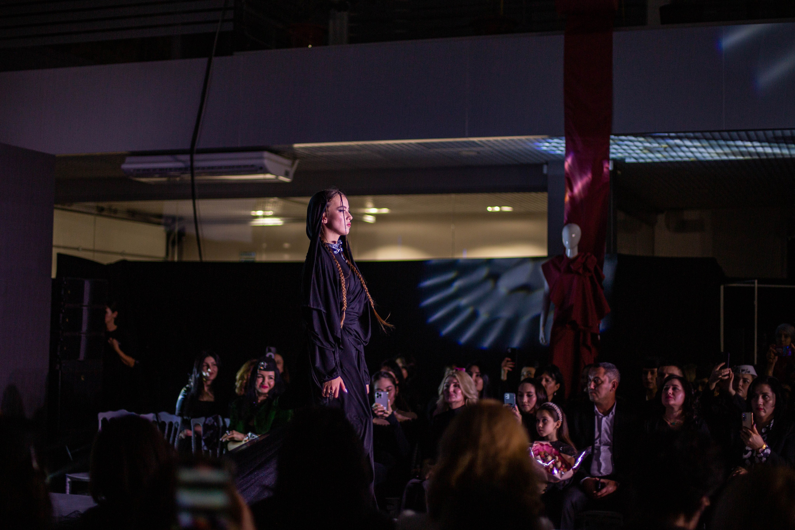 Crimean Tatar fashion show «Urba fashion day». Beye Shevkiyeva Photography