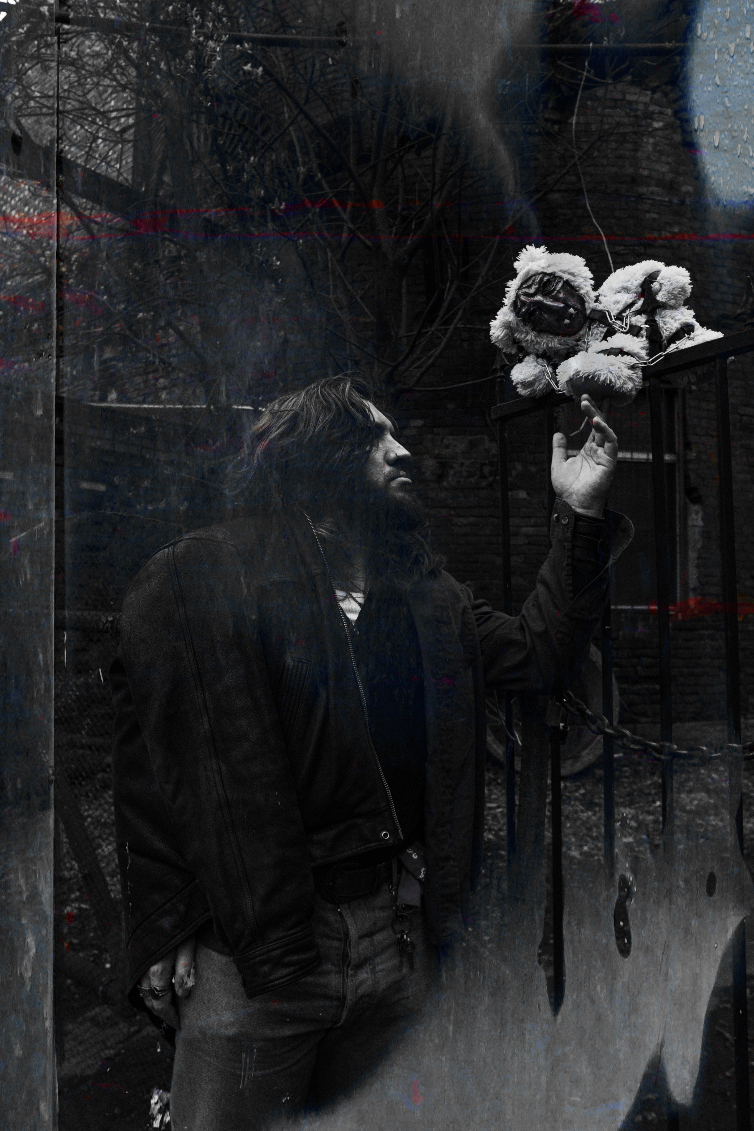 Не детские игрушки. ОЧЕНЬ ПЛОХОЙ ФОТОГРАФ