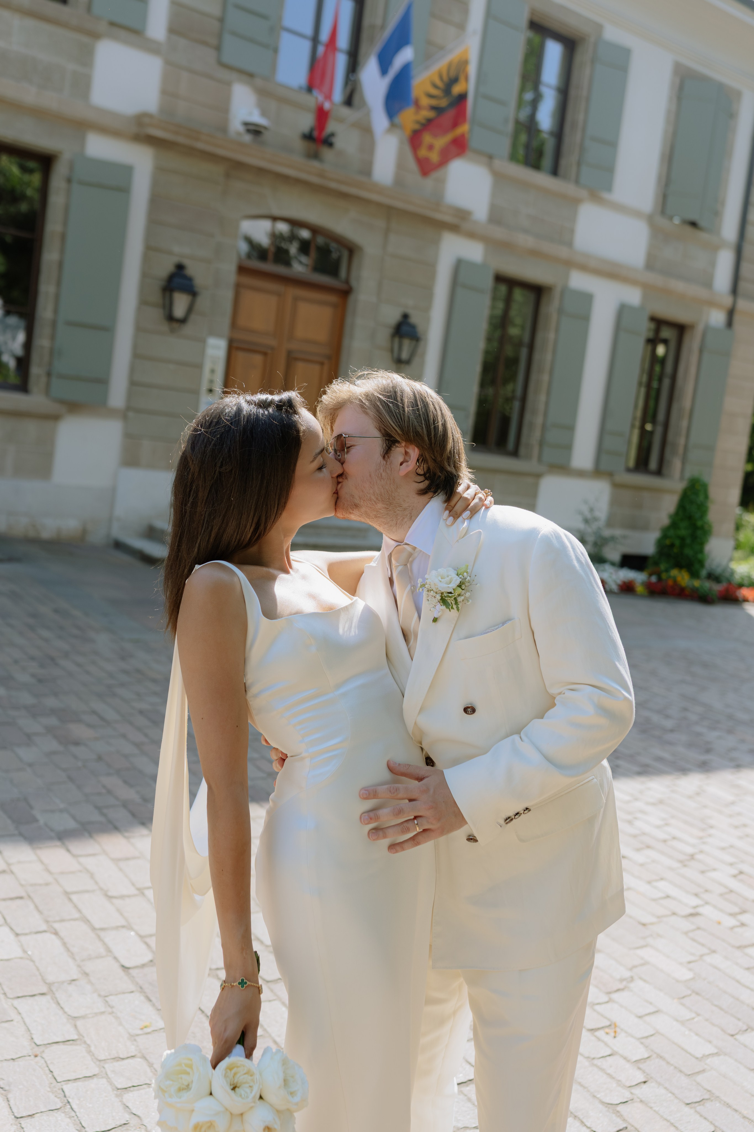 Laura & Aymeric | Hotel La Réserve Genève. Professional Wedding Photographer Geneva & Romande Switzerland | Tanya Creator