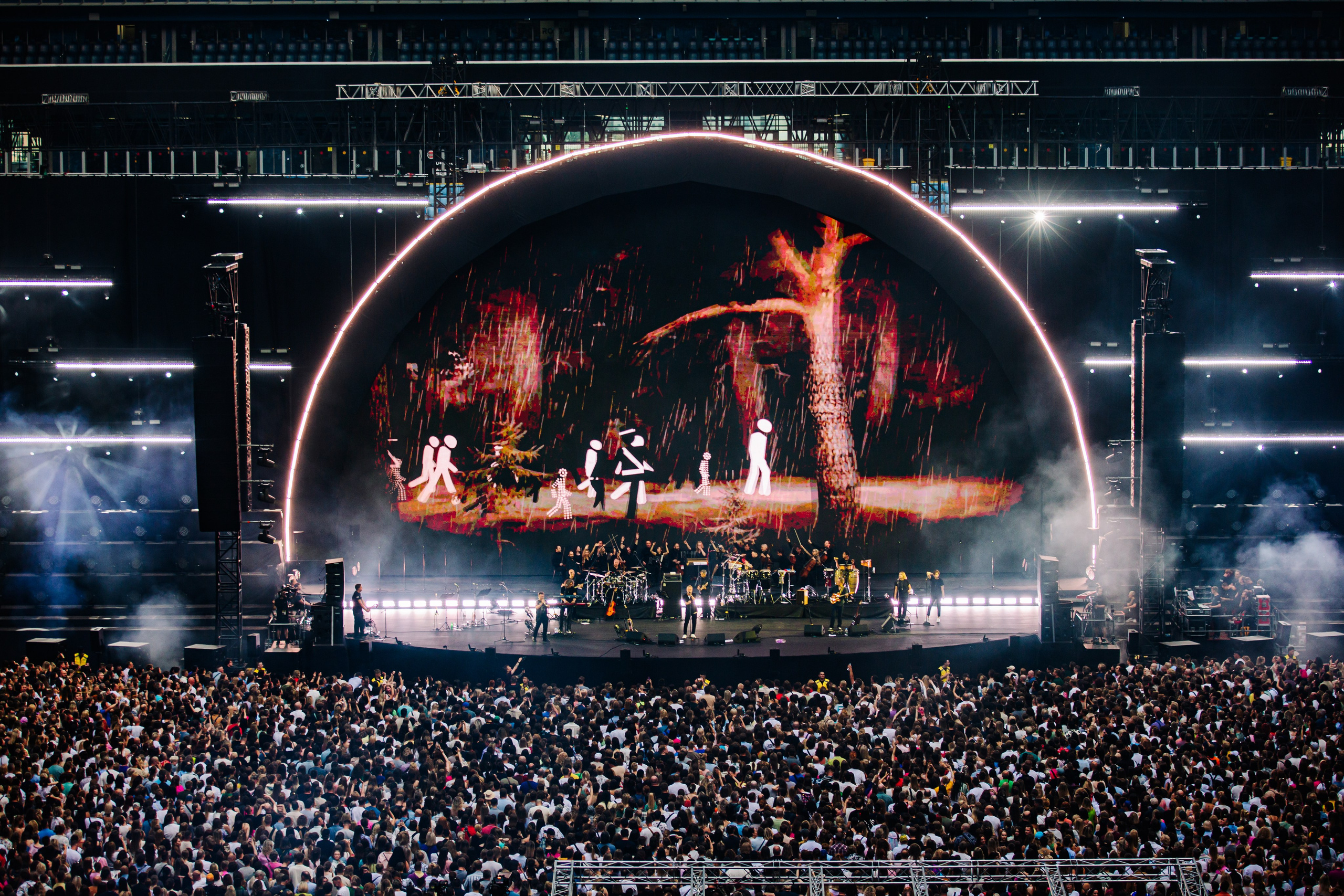 ЛЕОНИД АГУТИН / САНКТ-ПЕТЕРБУРГ / 2024. OOPS