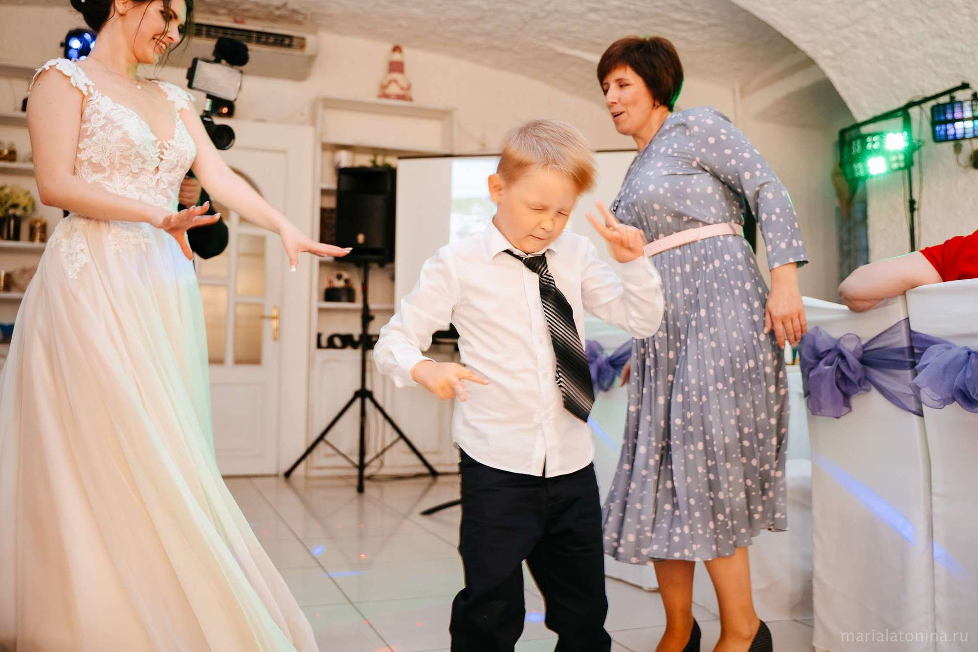 Коля и Люба