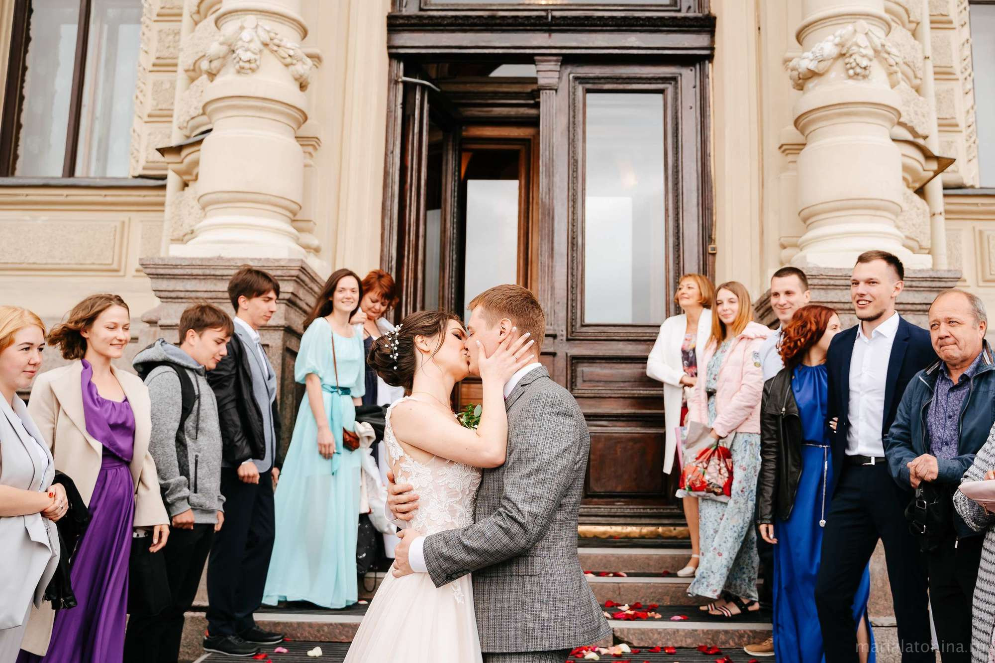 Коля и Люба