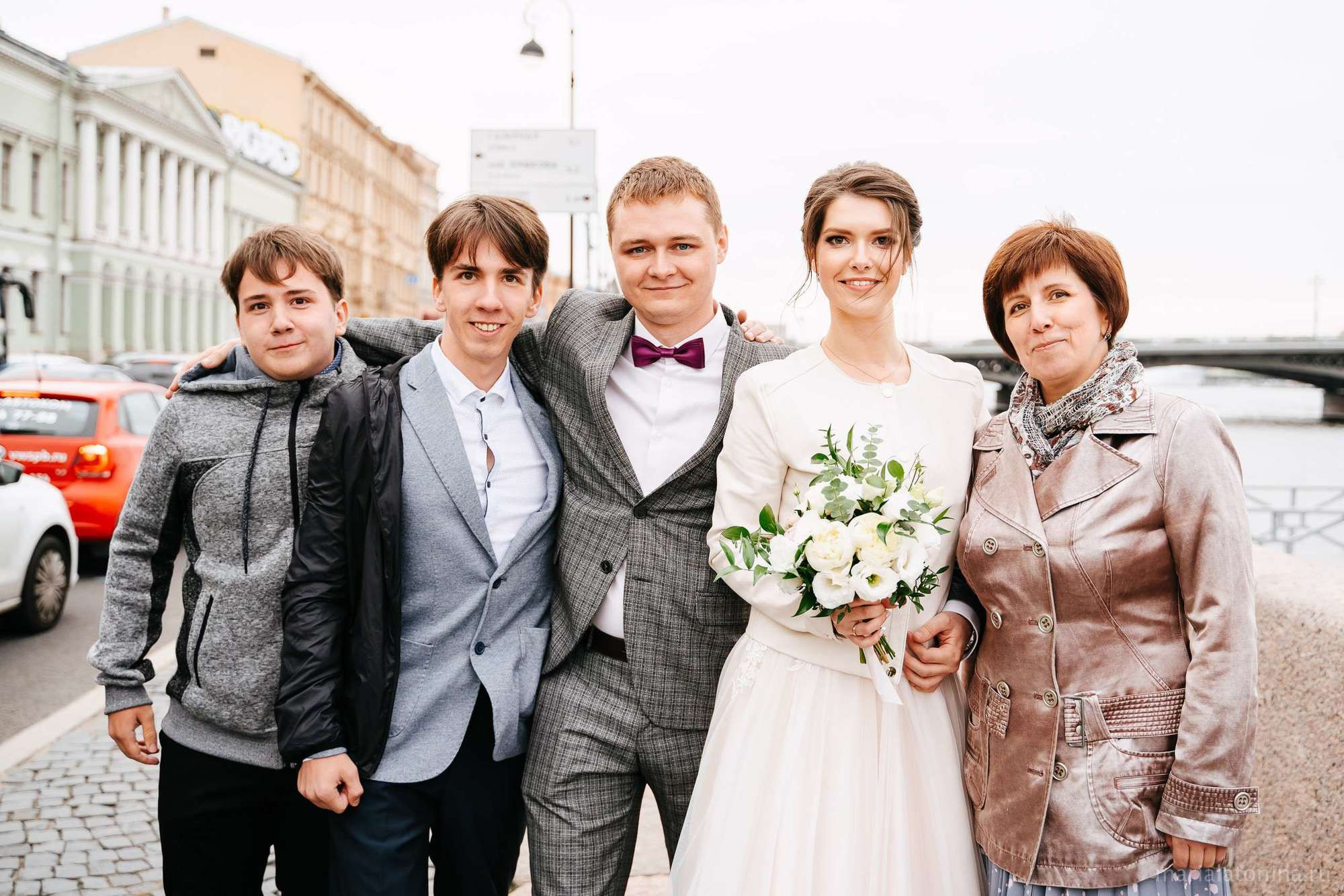 Коля и Люба