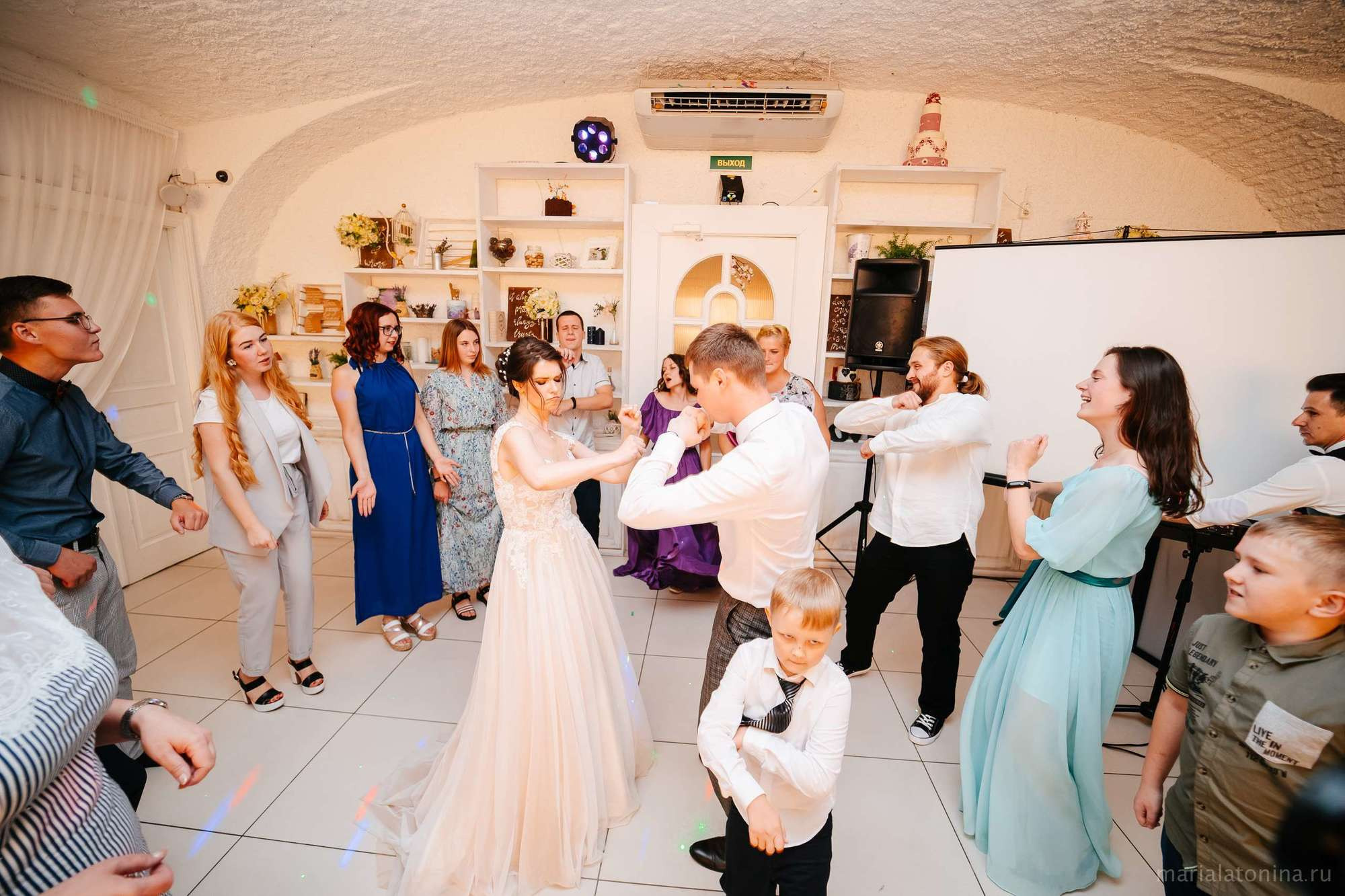 Коля и Люба