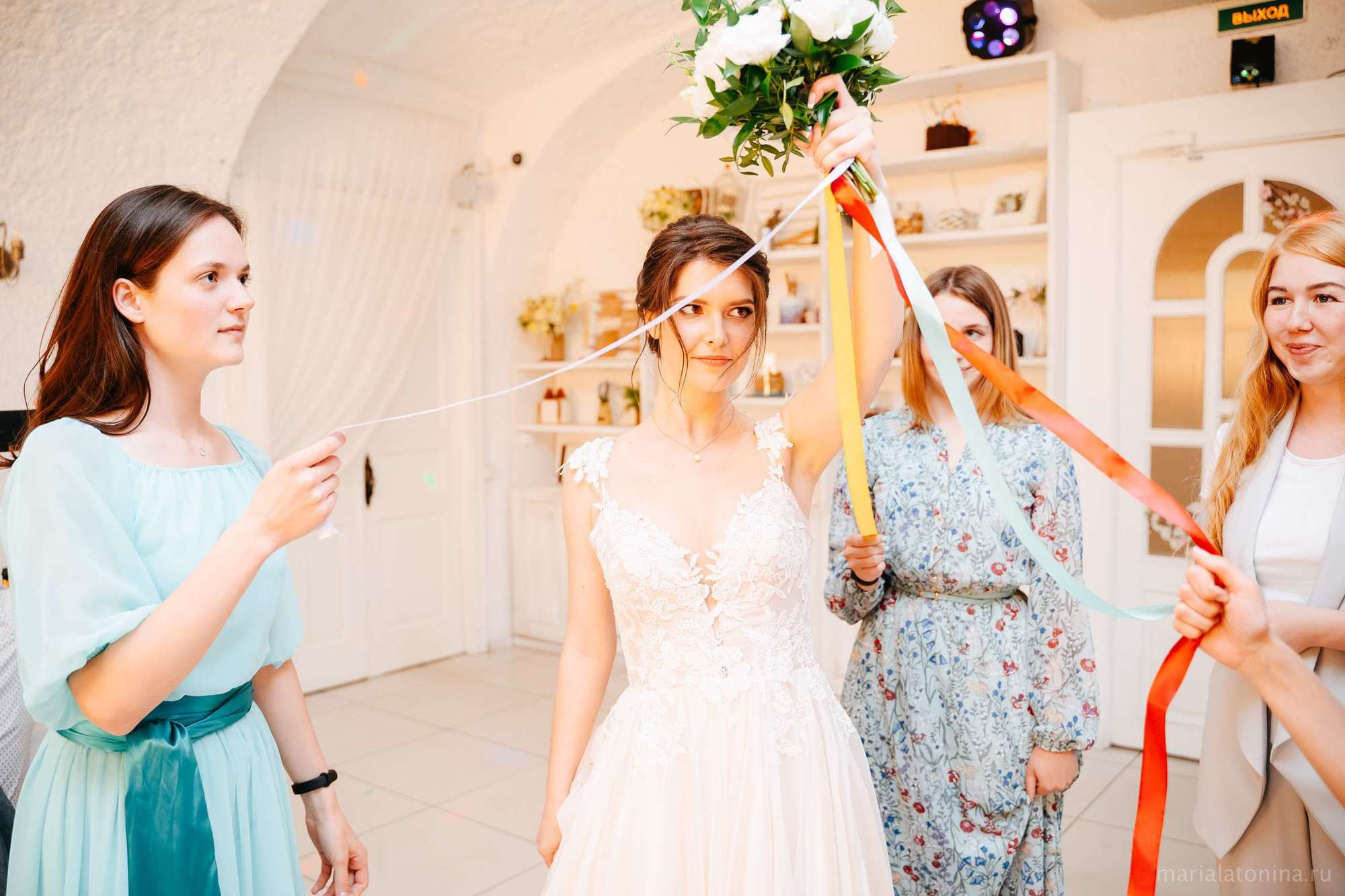 Коля и Люба